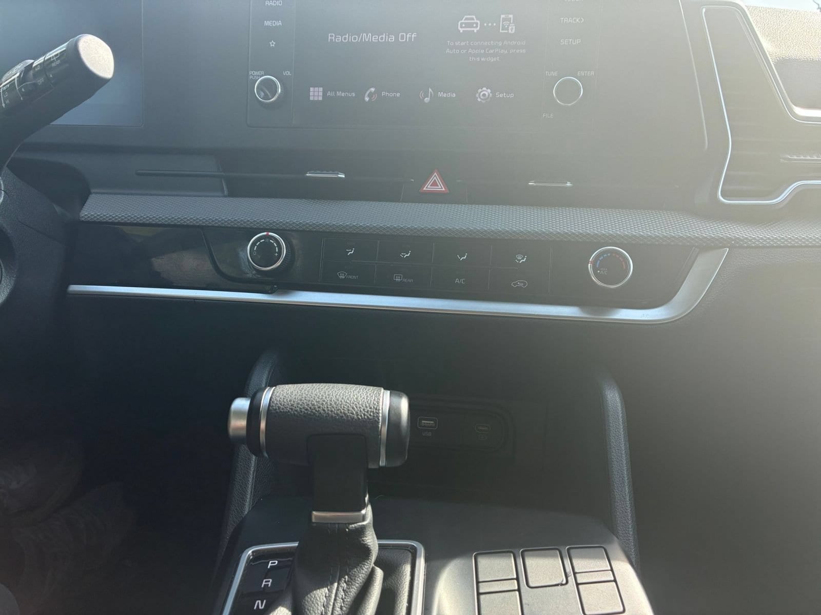 Thumbnail: 2025 Kia Sportage - 17