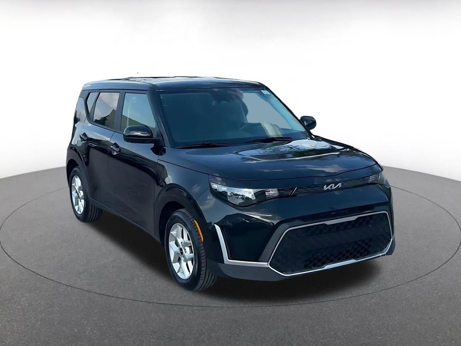 Thumbnail: 2025 Kia Soul - 3