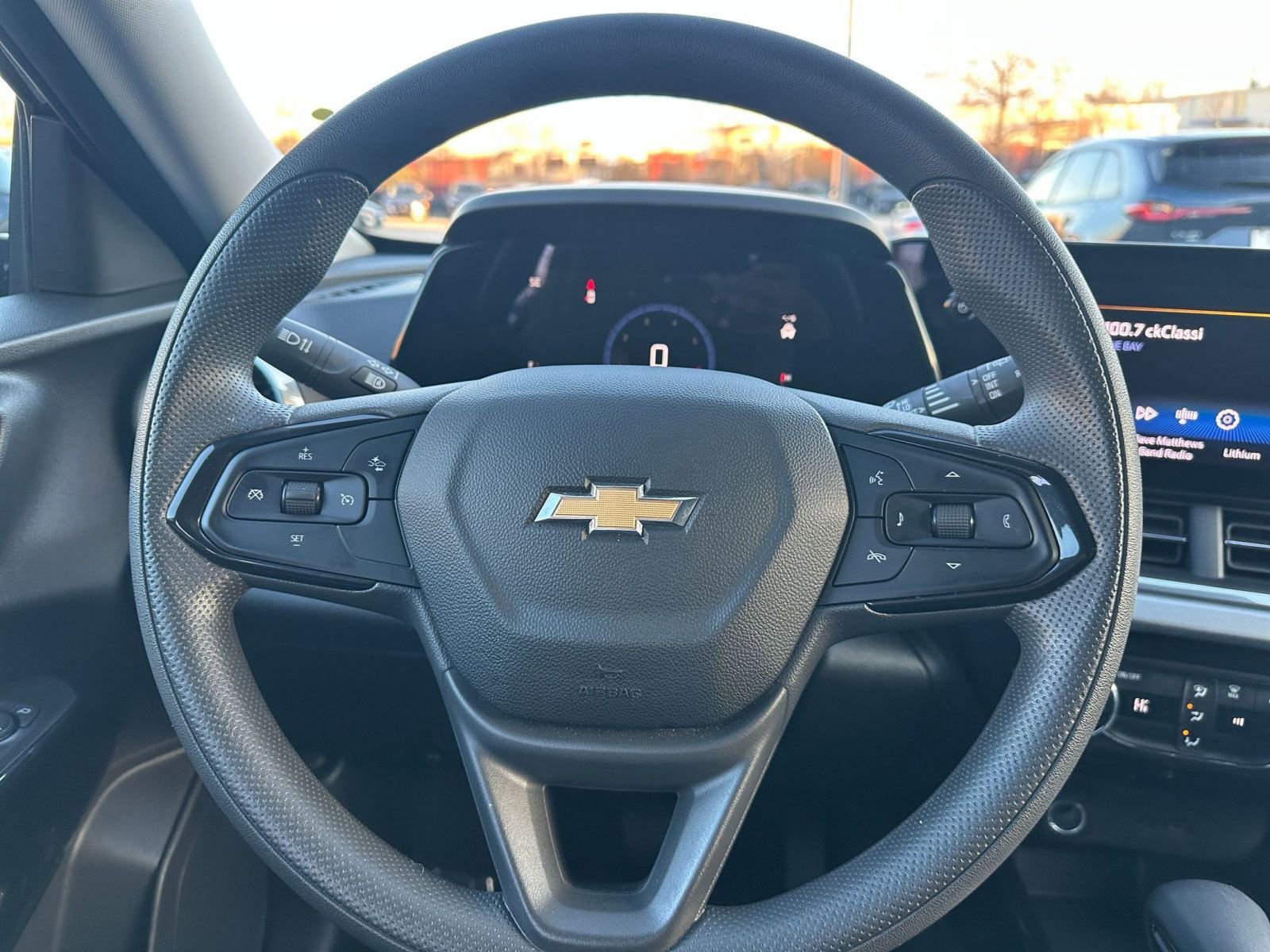 Thumbnail: 2025 Chevrolet Trax - 25