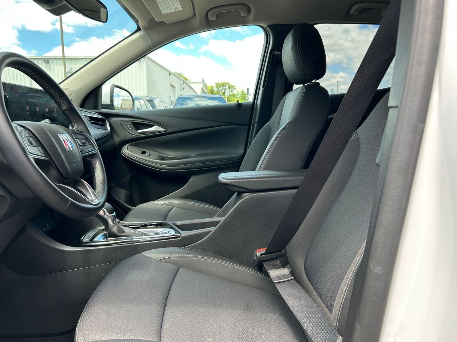 Thumbnail: 2025 Buick Encore GX - 22