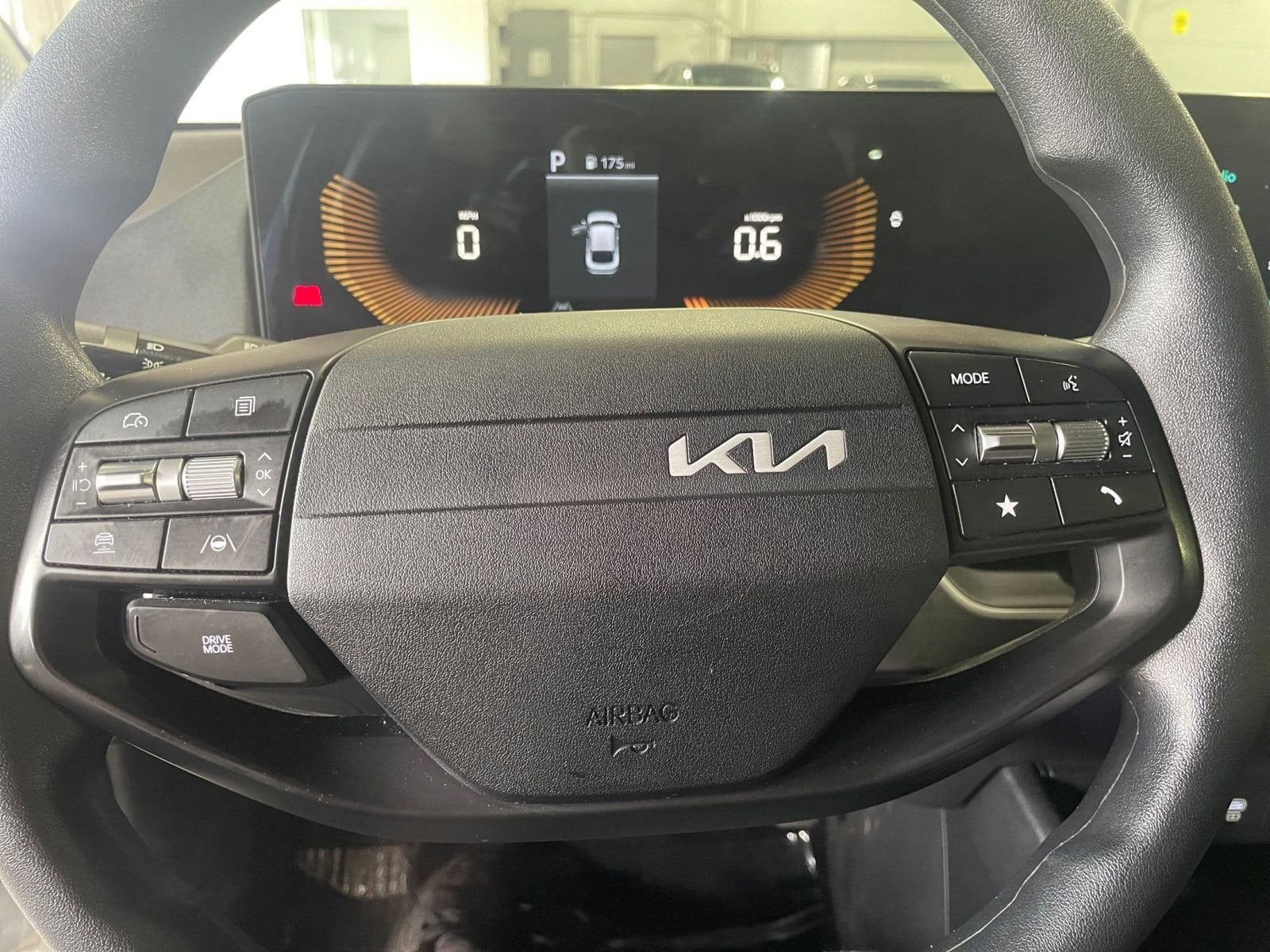 Thumbnail: 2025 Kia K4 - 25