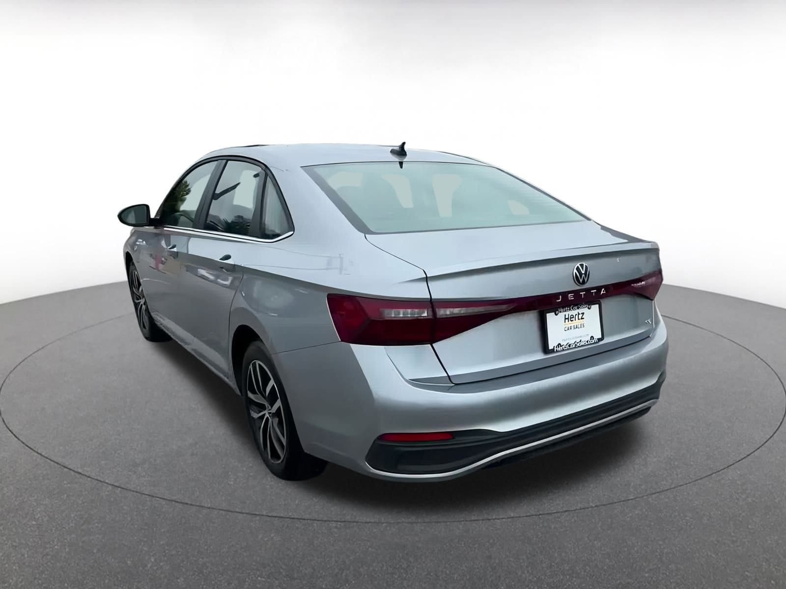 Thumbnail: 2025 Volkswagen Jetta - 11