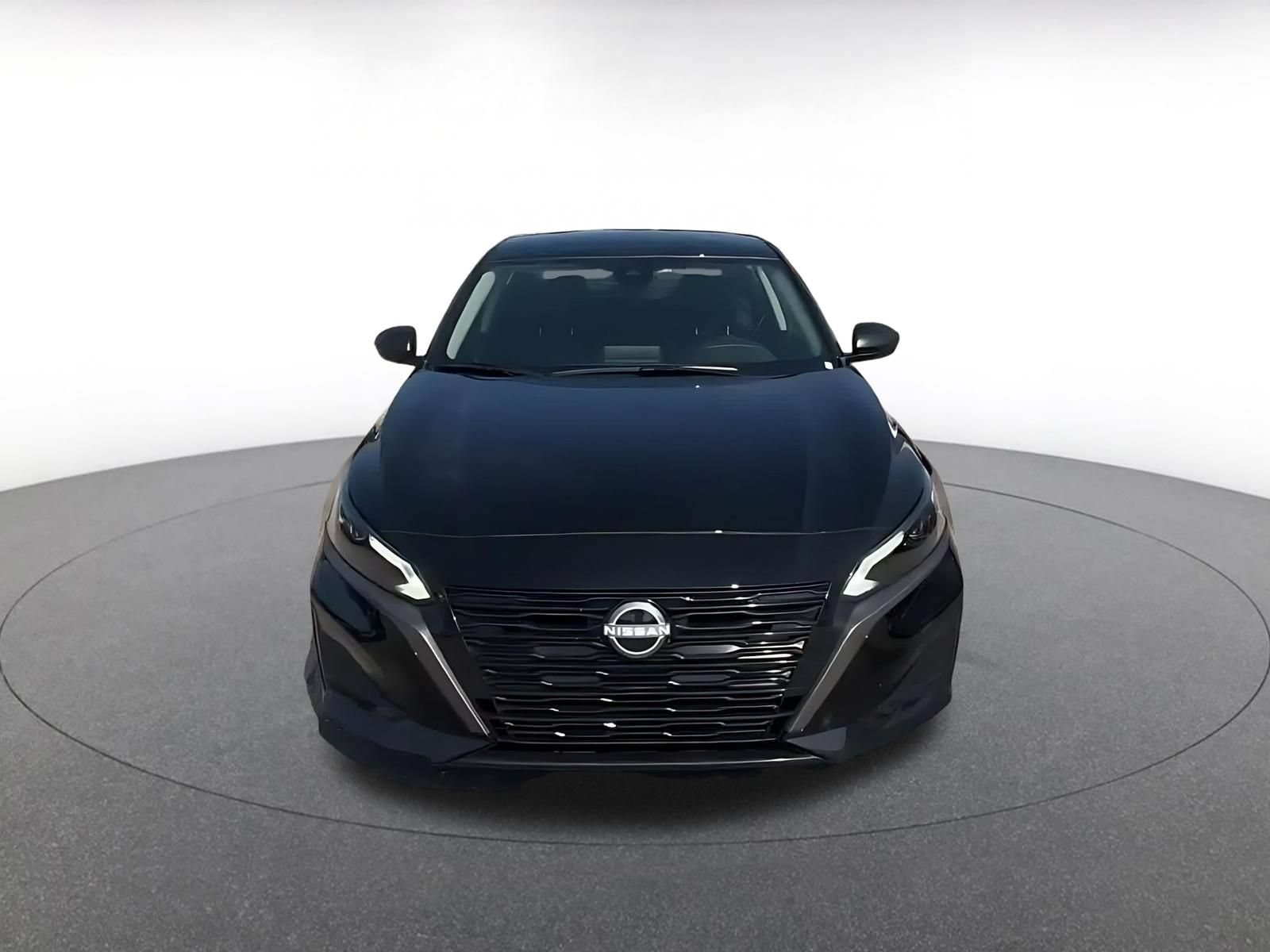 Thumbnail: 2026 Nissan Altima - 4