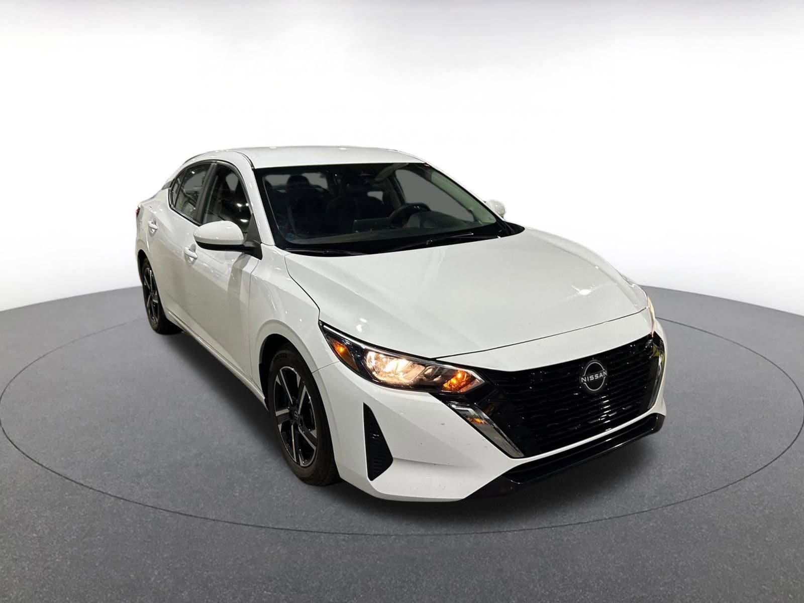 Thumbnail: 2024 Nissan Sentra - 1