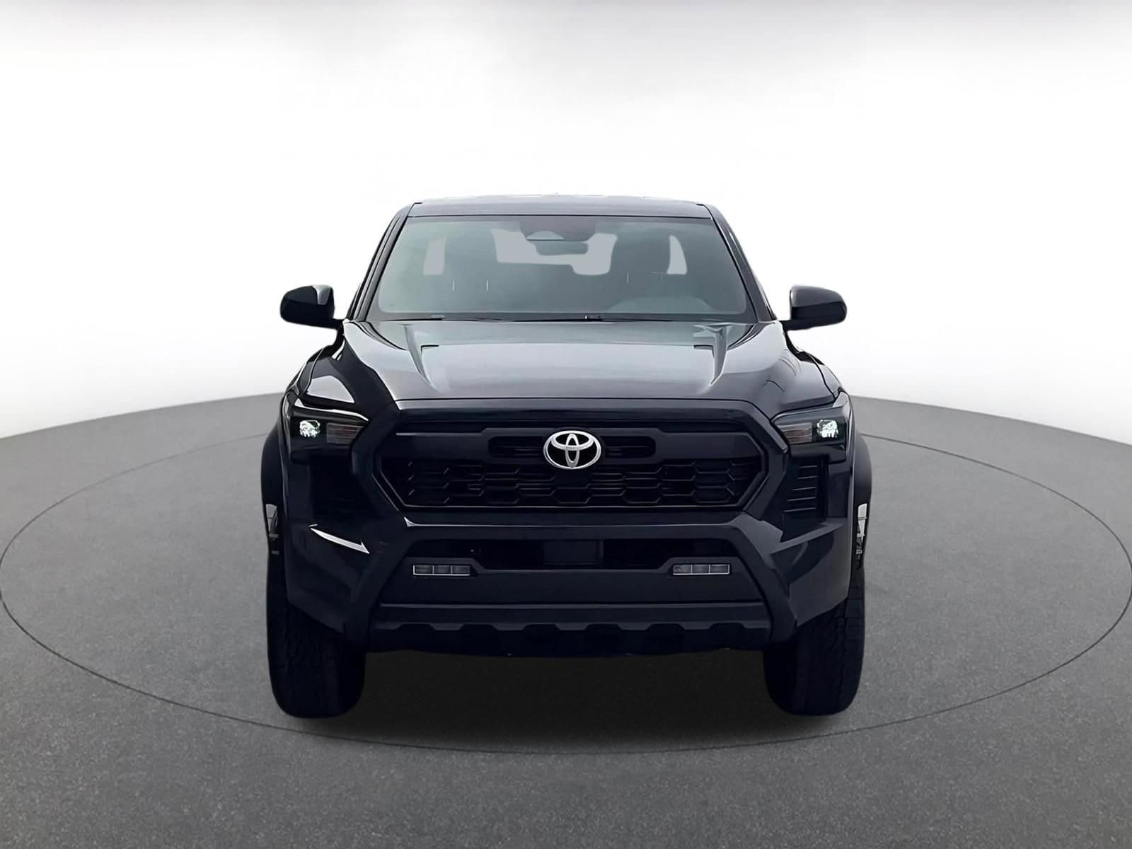 Thumbnail: 2025 Toyota Tacoma - 4