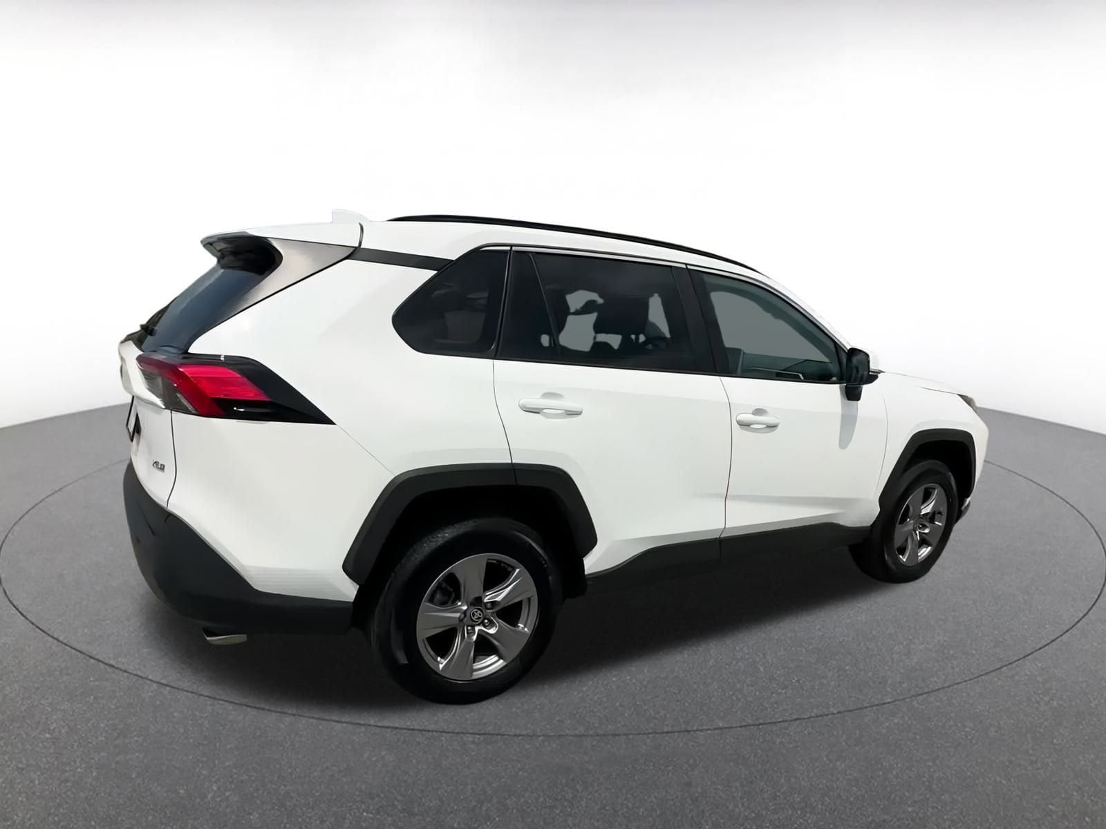 Thumbnail: 2024 Toyota RAV4 - 15