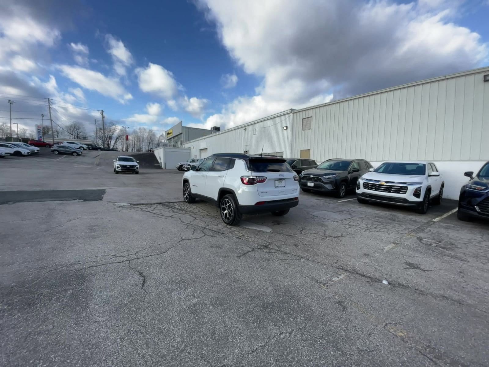 Thumbnail: 2025 Jeep Compass - 16