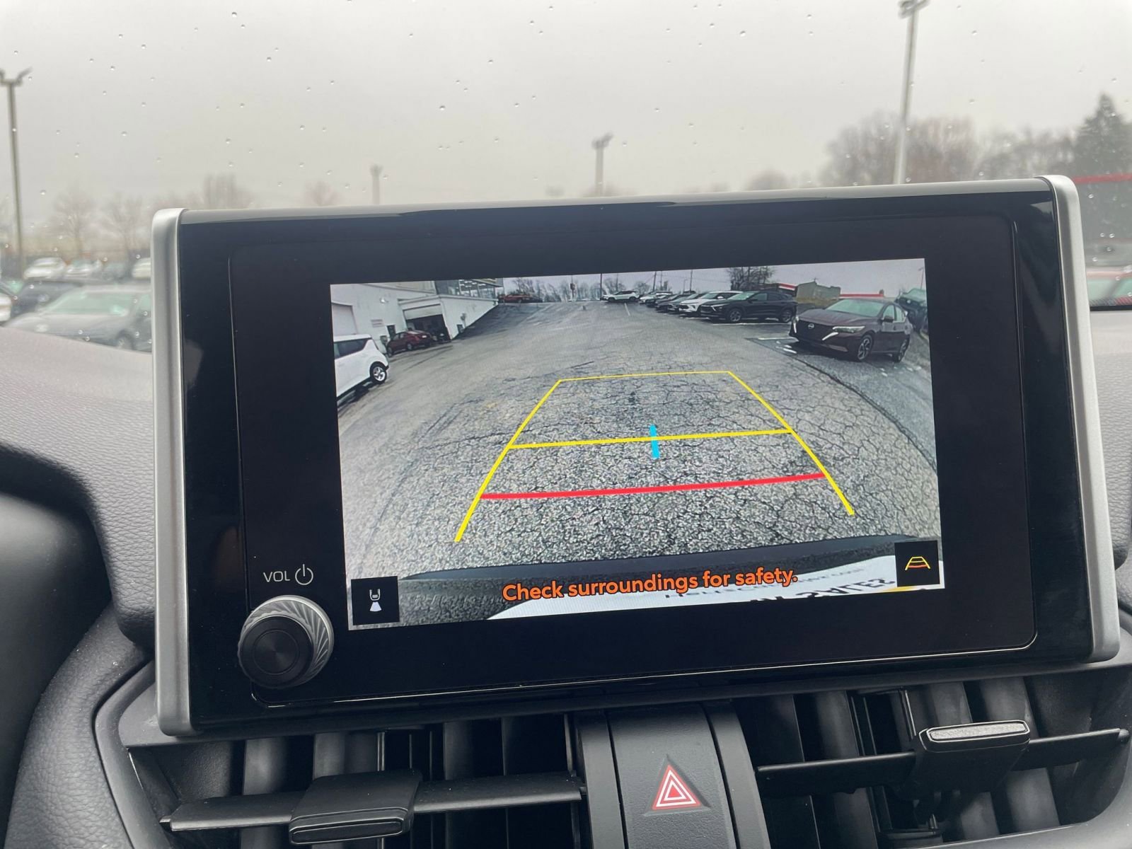 Thumbnail: 2025 Toyota RAV4 - 23