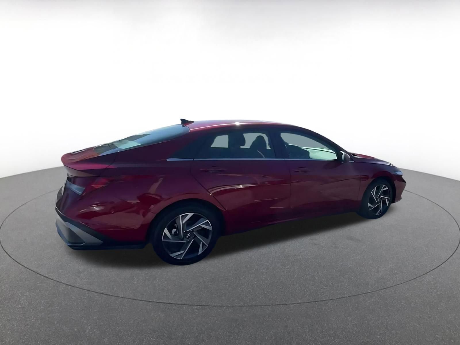 Thumbnail: 2025 Hyundai Elantra - 15