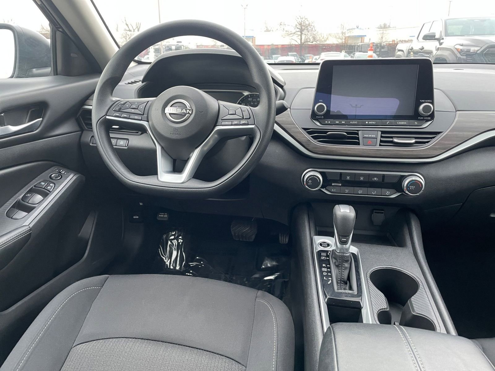 Thumbnail: 2025 Nissan Altima - 33