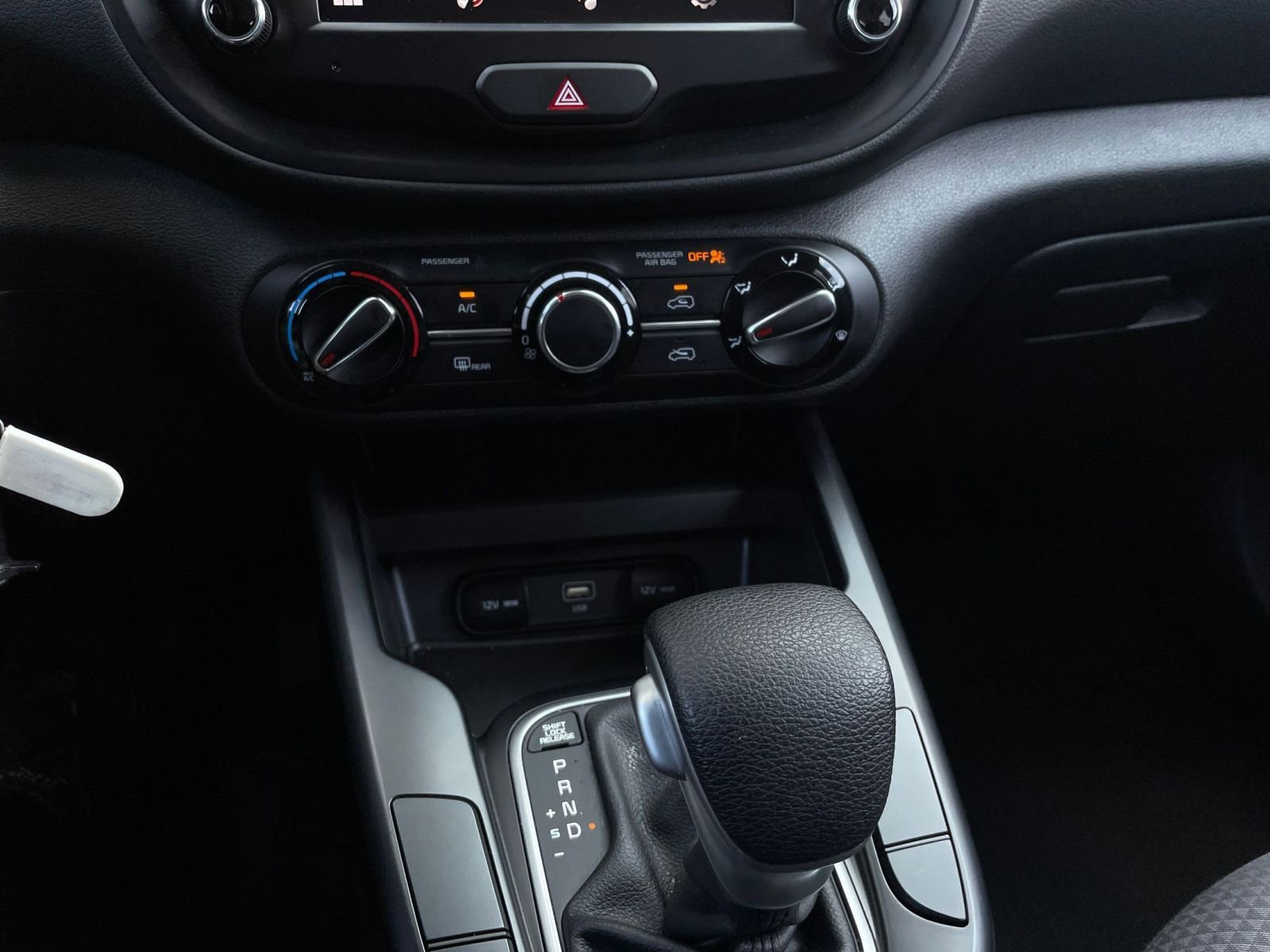 2024 Kia Soul LX 18
