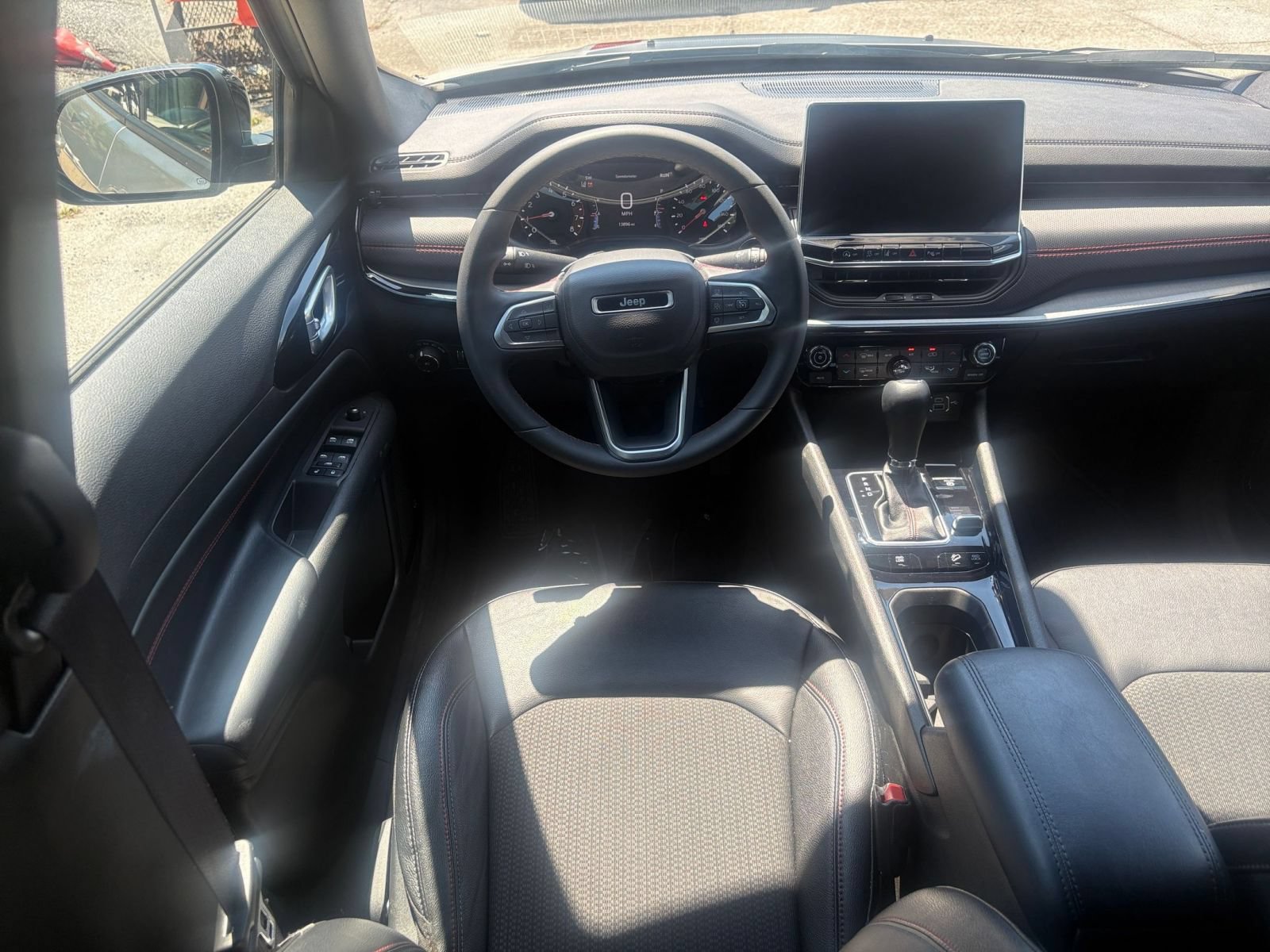Thumbnail: 2025 Jeep Compass - 24