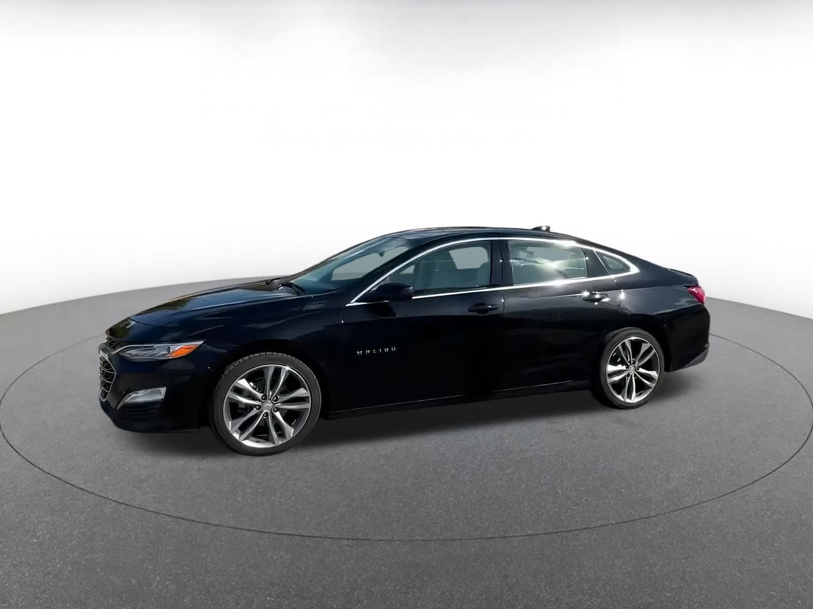 Thumbnail: 2024 Chevrolet Malibu - 8