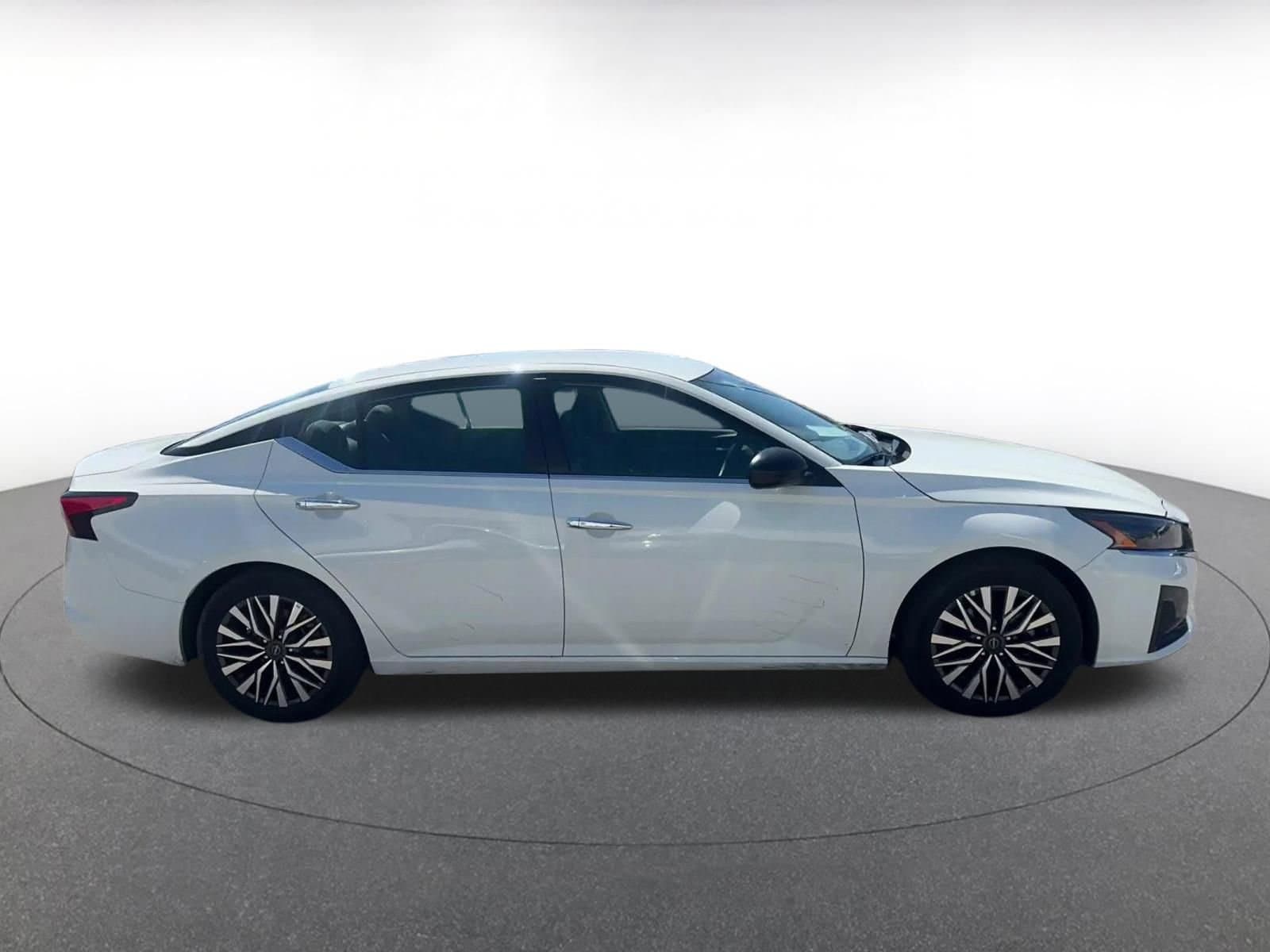 Thumbnail: 2025 Nissan Altima - 16