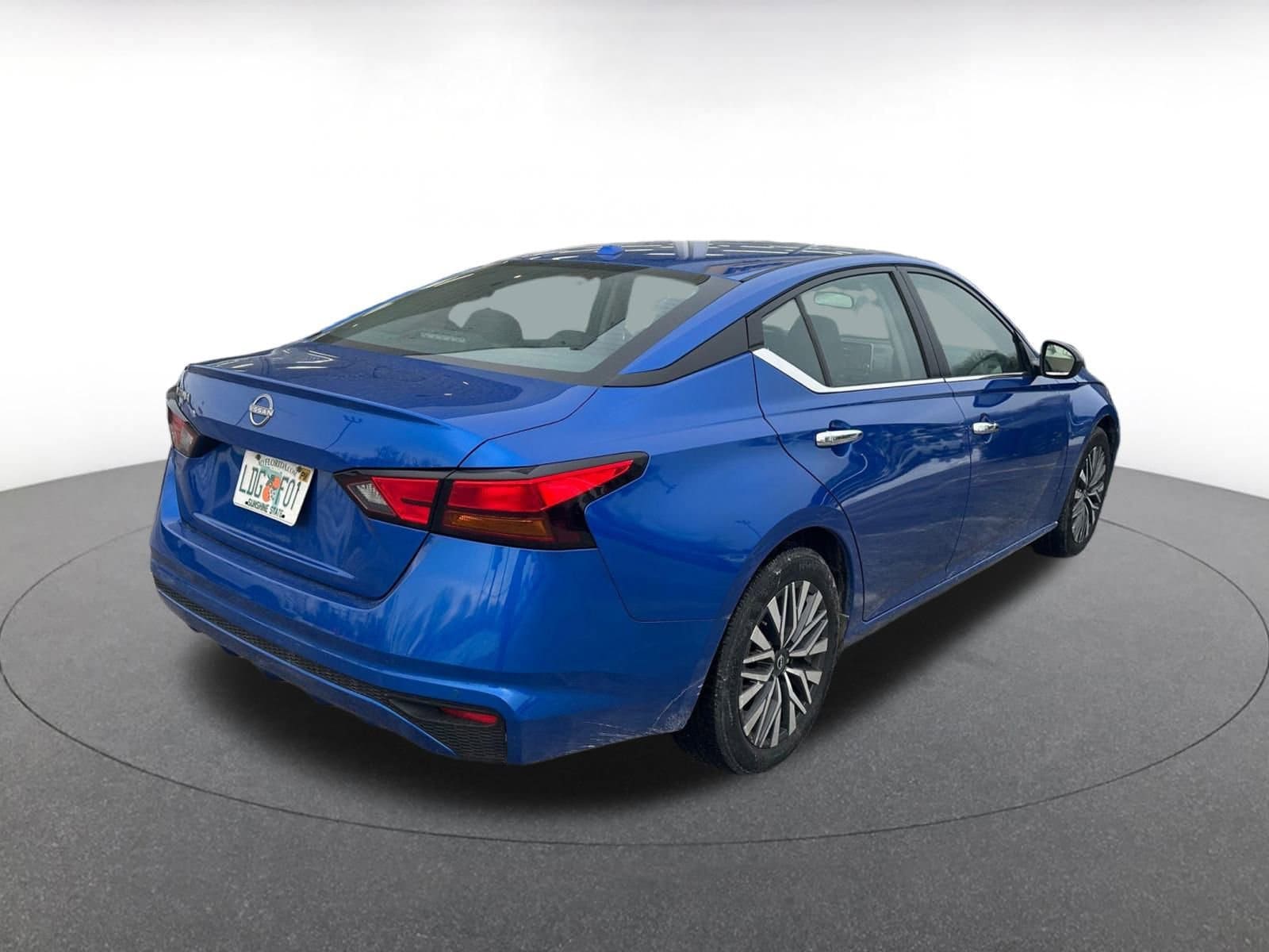 Thumbnail: 2025 Nissan Altima - 4