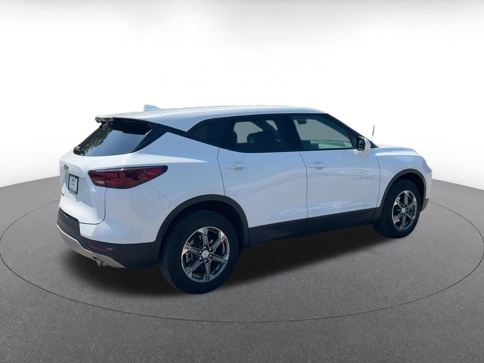Thumbnail: 2025 Chevrolet Blazer - 15