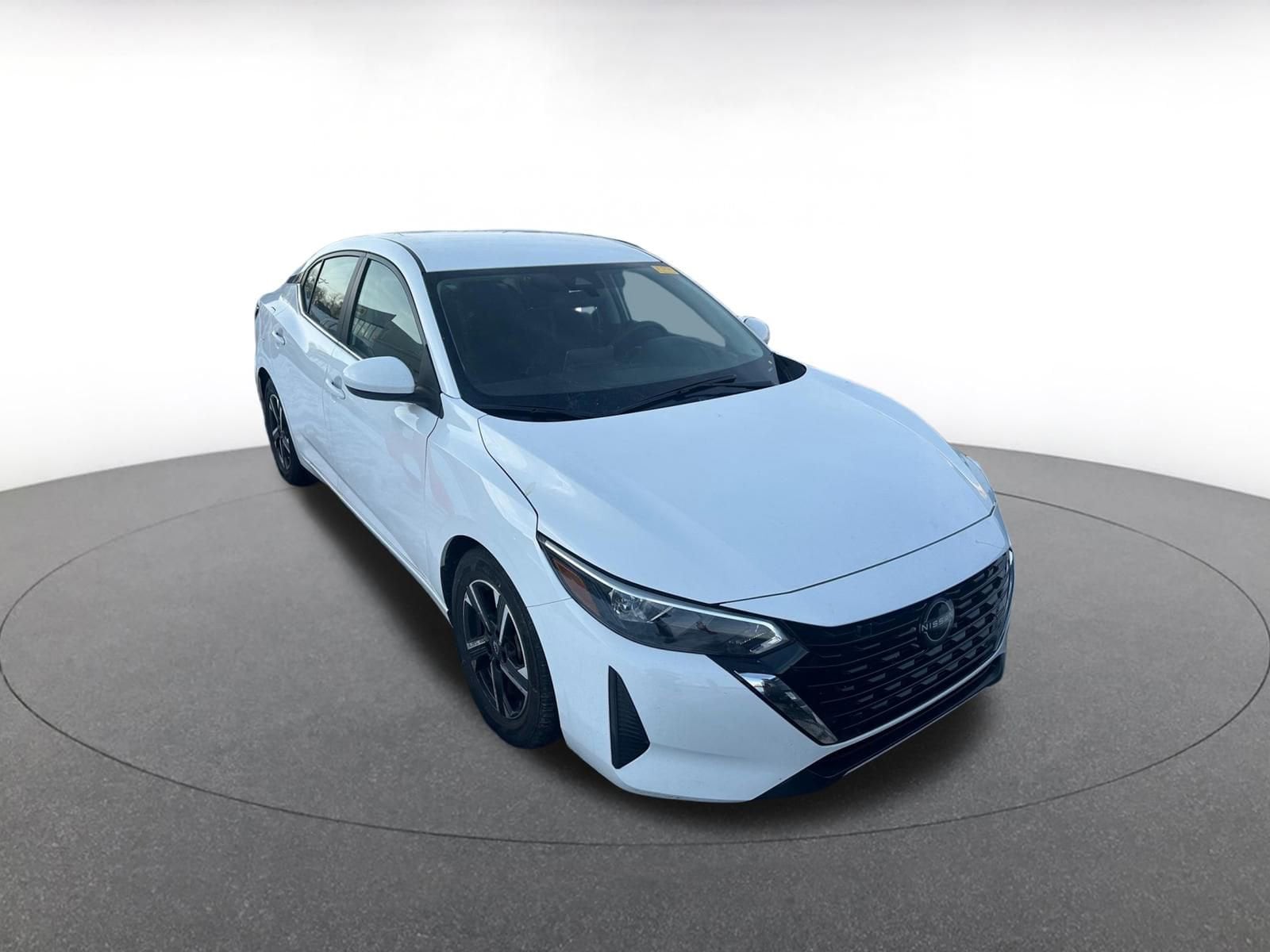 Thumbnail: 2025 Nissan Sentra - 1