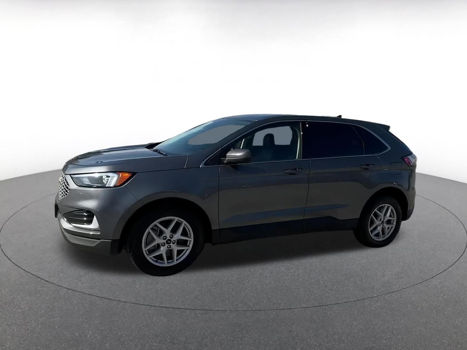 Thumbnail: 2024 Ford Edge - 7