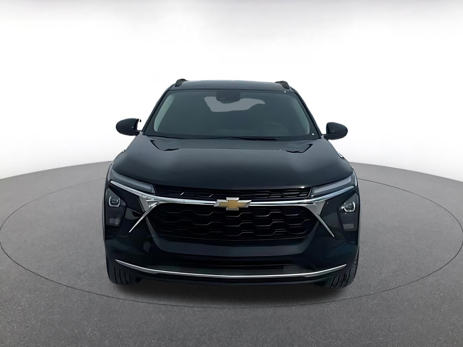 Thumbnail: 2025 Chevrolet Trax - 4