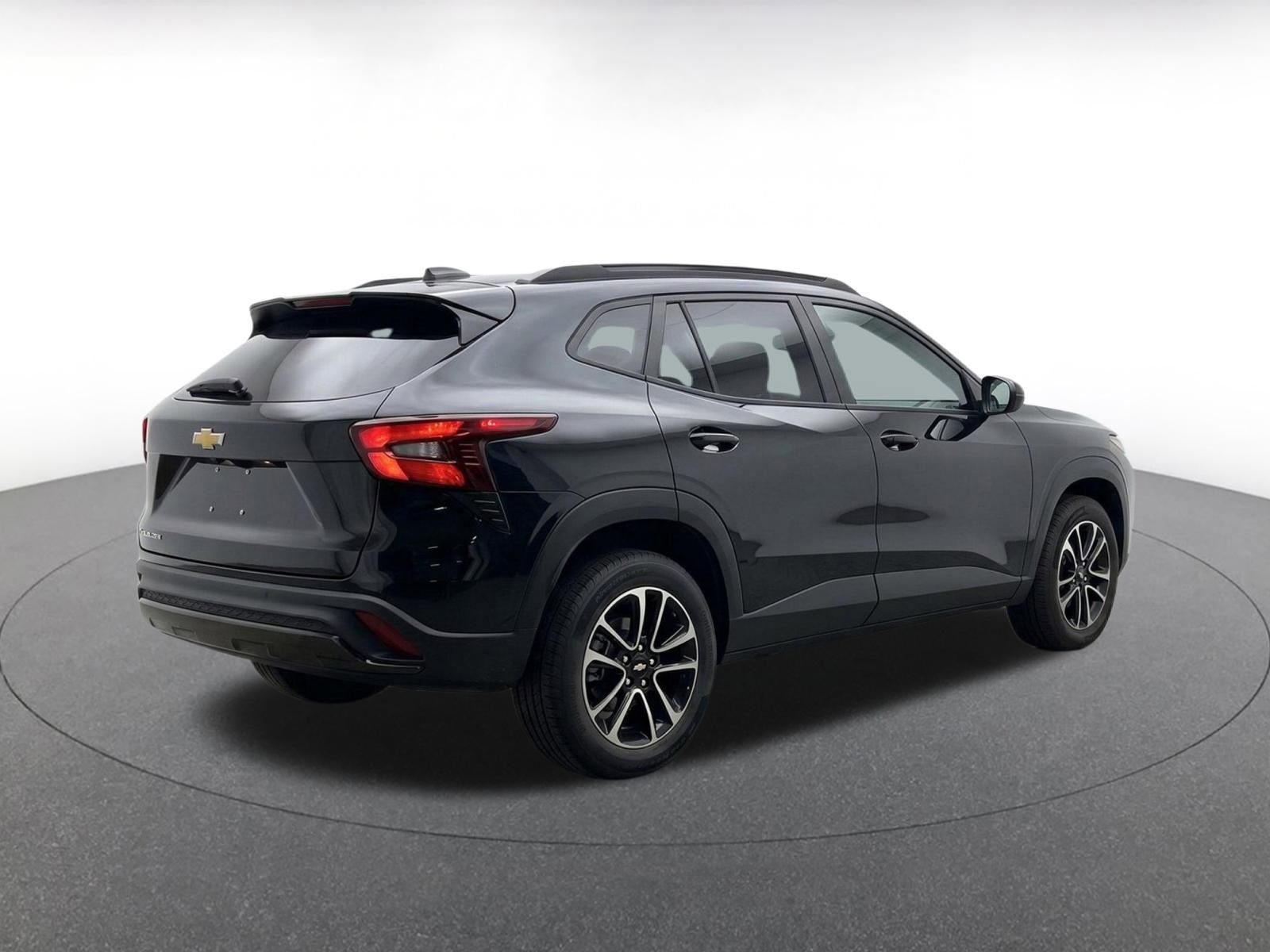 Thumbnail: 2025 Chevrolet TrailBlazer - 11