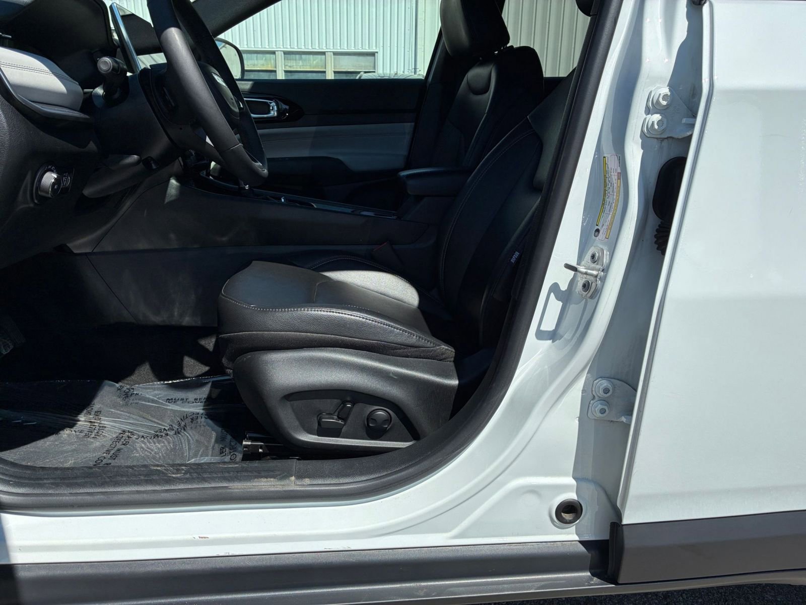 Thumbnail: 2025 Jeep Compass - 28