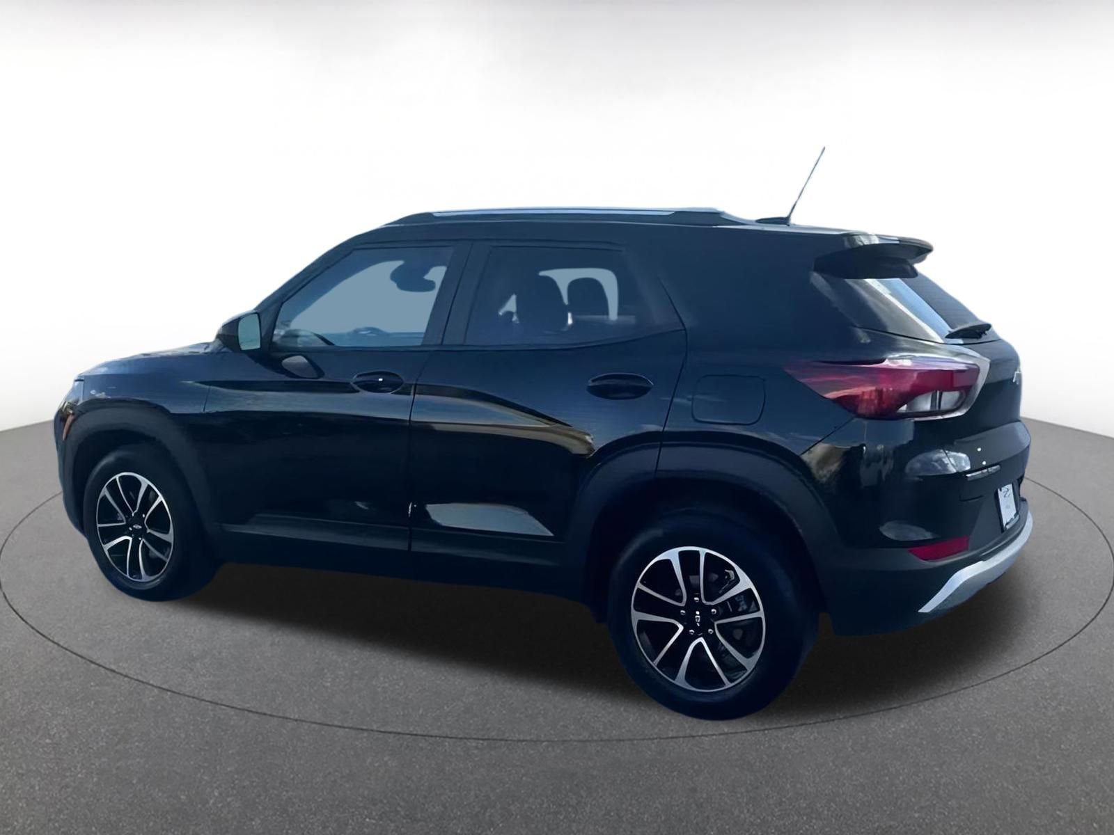 Thumbnail: 2025 Chevrolet TrailBlazer - 10