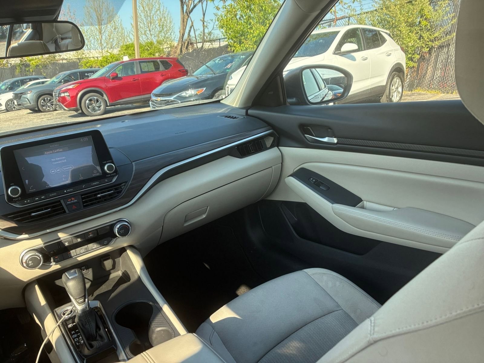 Thumbnail: 2025 Nissan Altima - 30