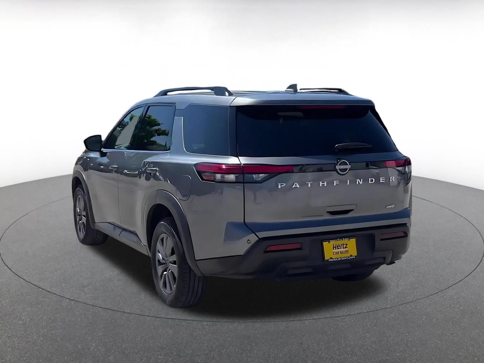 Thumbnail: 2025 Nissan Pathfinder - 11