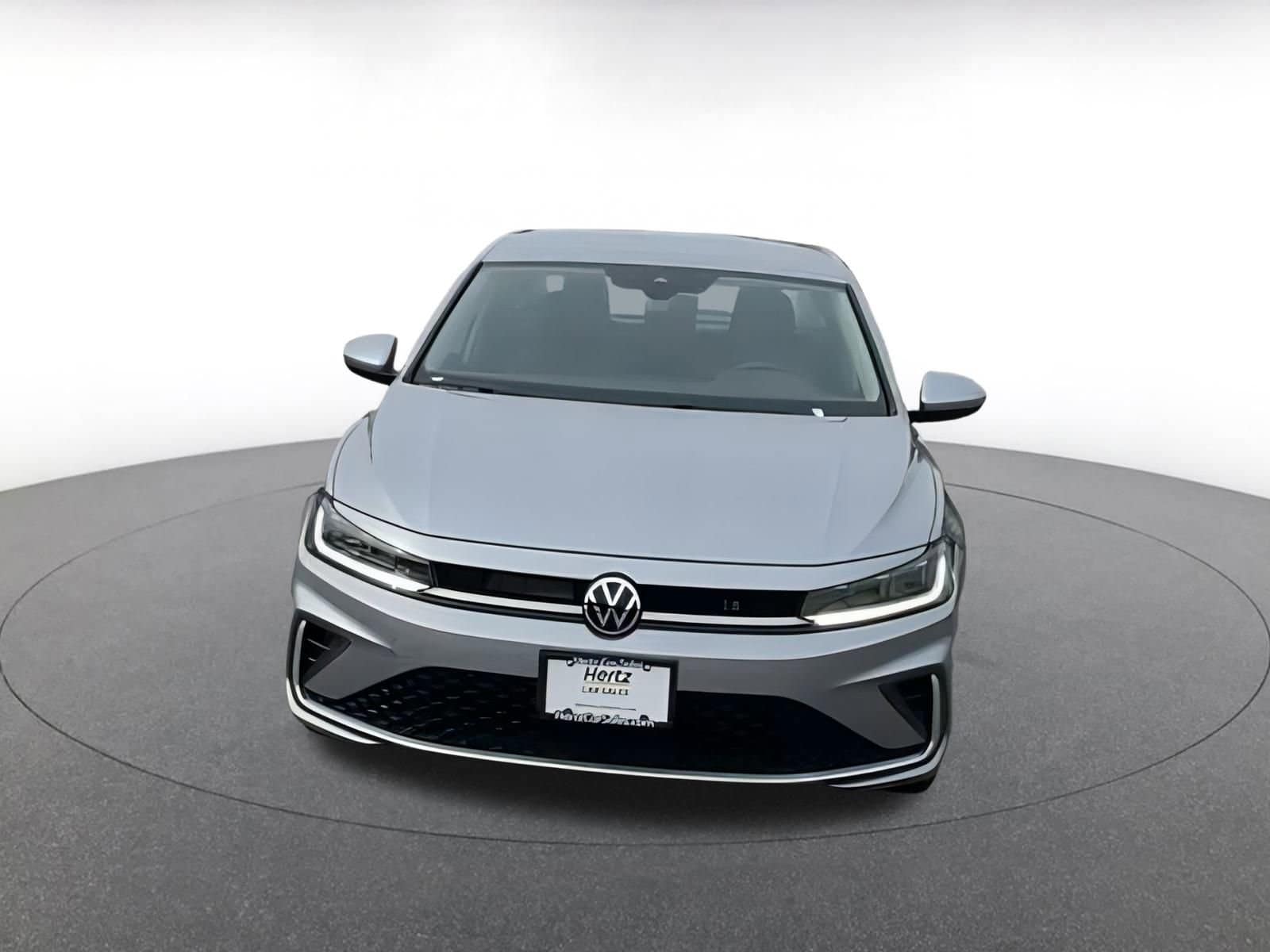 Thumbnail: 2025 Volkswagen Jetta - 2