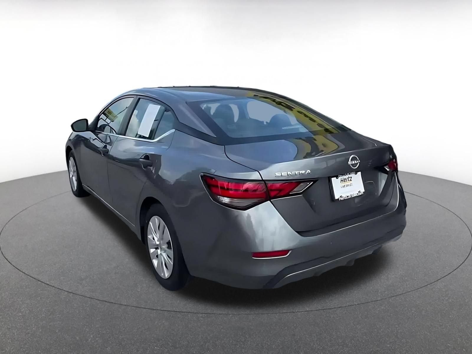 Thumbnail: 2025 Nissan Sentra - 10