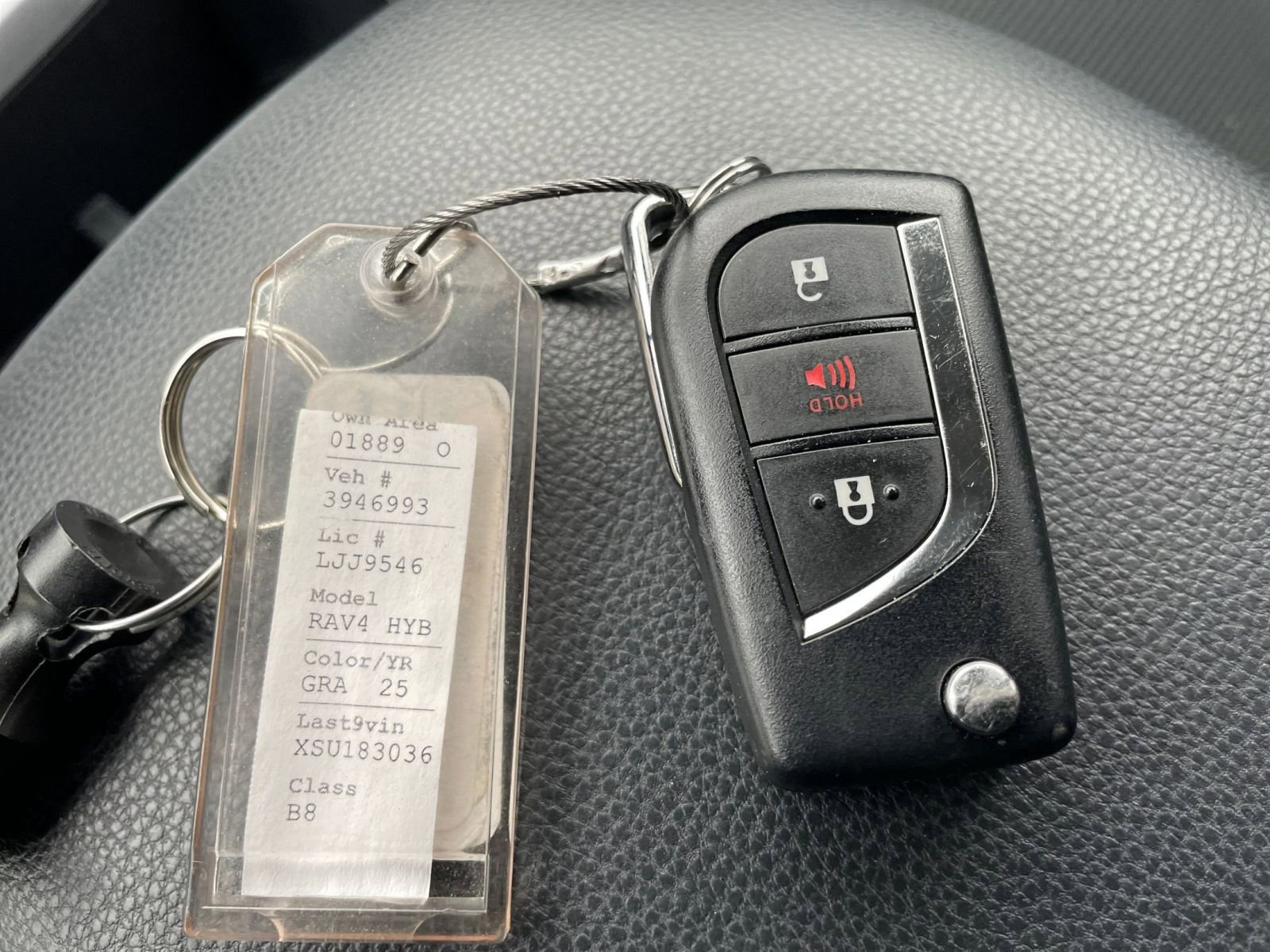 Thumbnail: 2025 Toyota RAV4 - 21