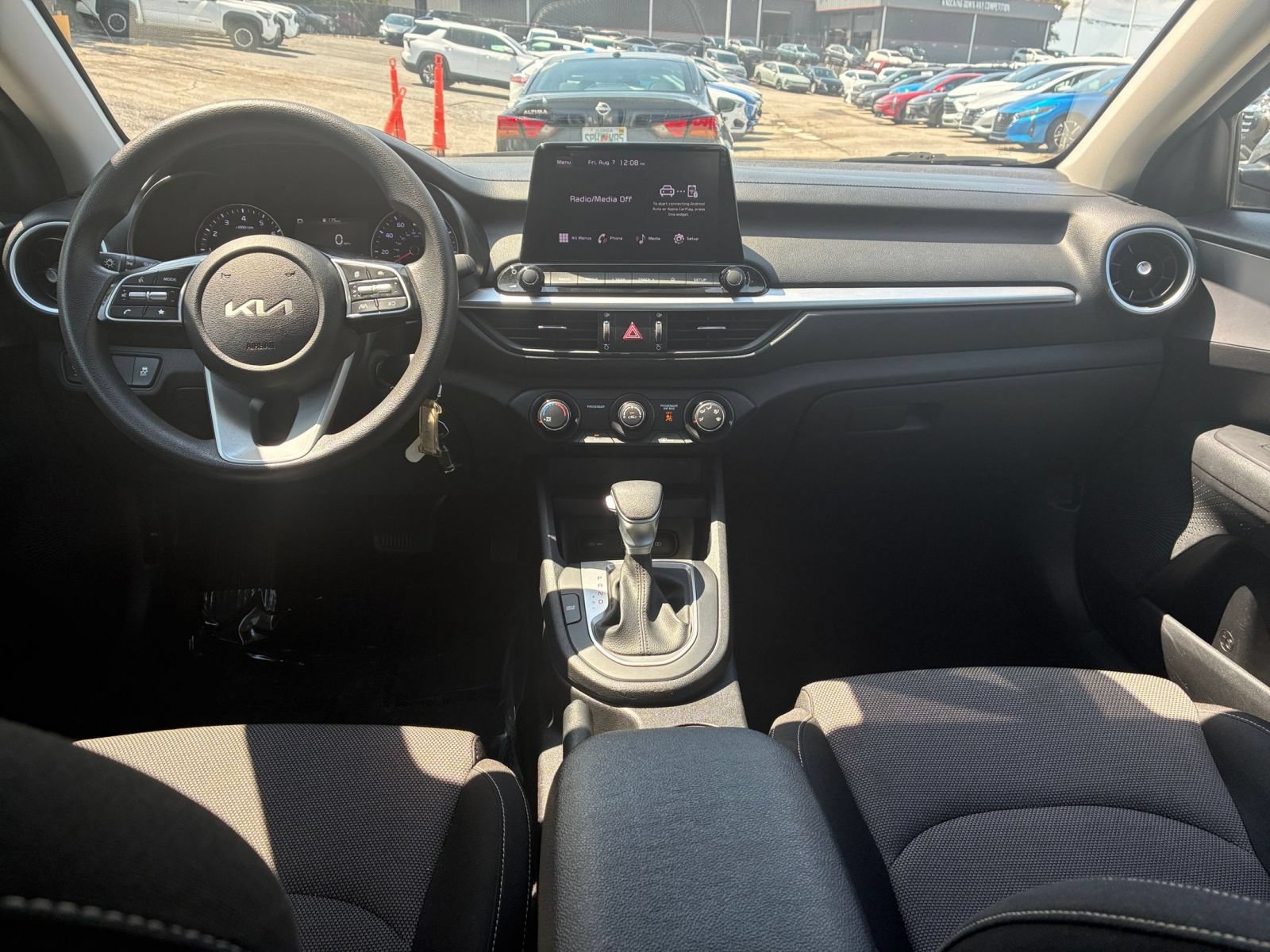 Thumbnail: 2024 Kia Forte - 28