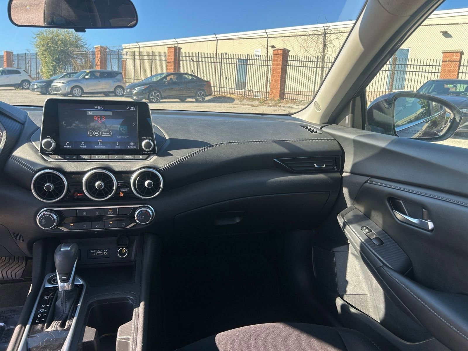 Thumbnail: 2024 Nissan Sentra - 33