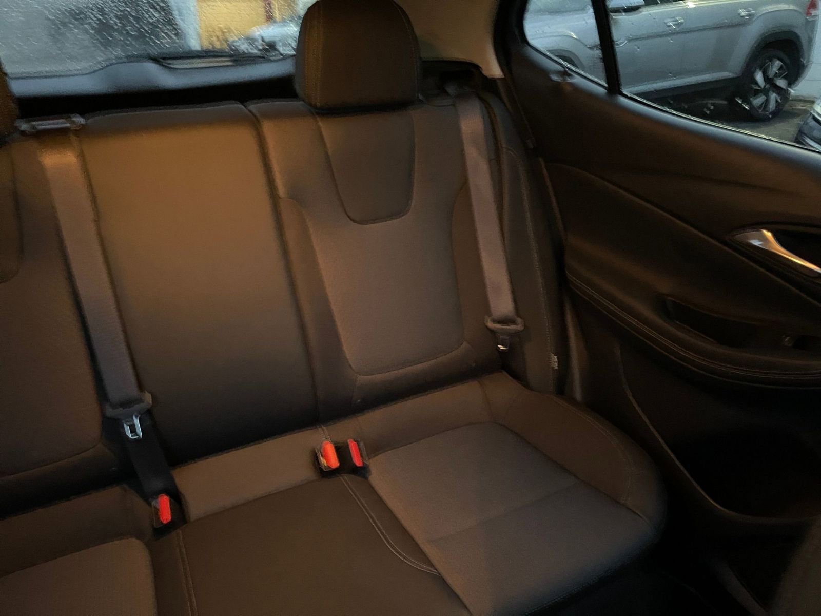 Thumbnail: 2025 Buick Encore GX - 35