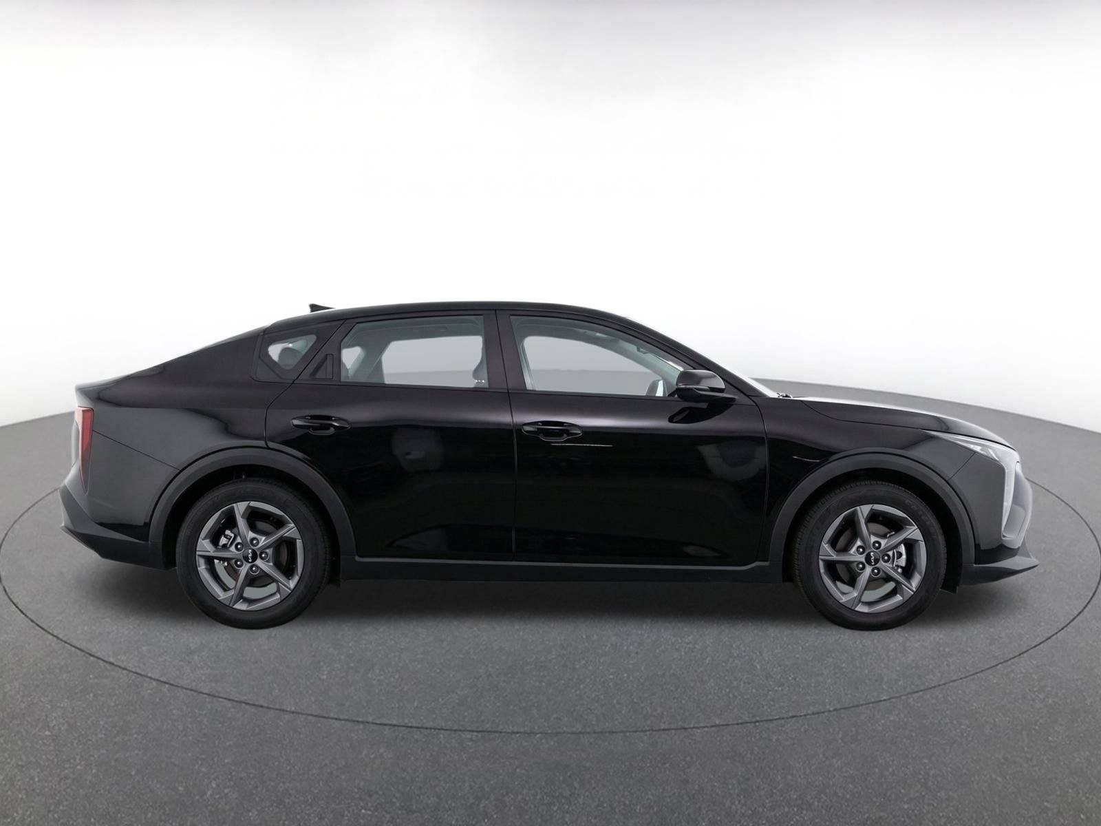 Thumbnail: 2025 Kia K4 - 10