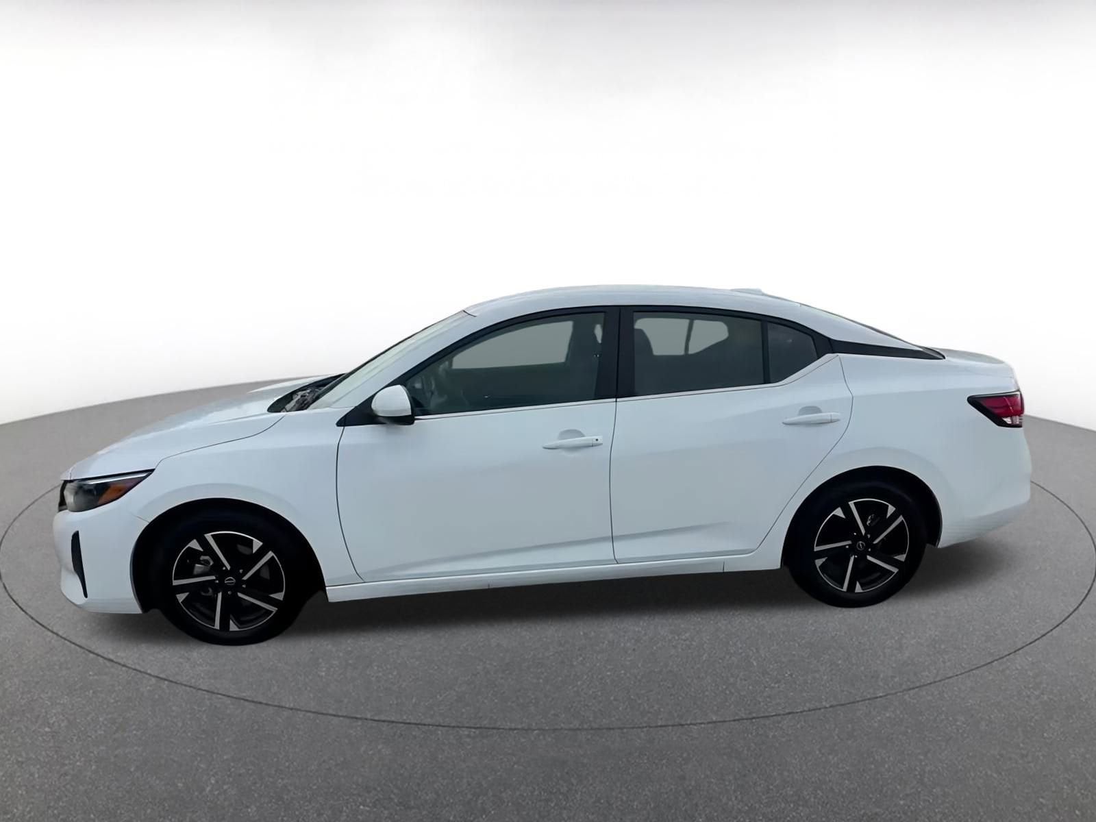 Thumbnail: 2024 Nissan Sentra - 9