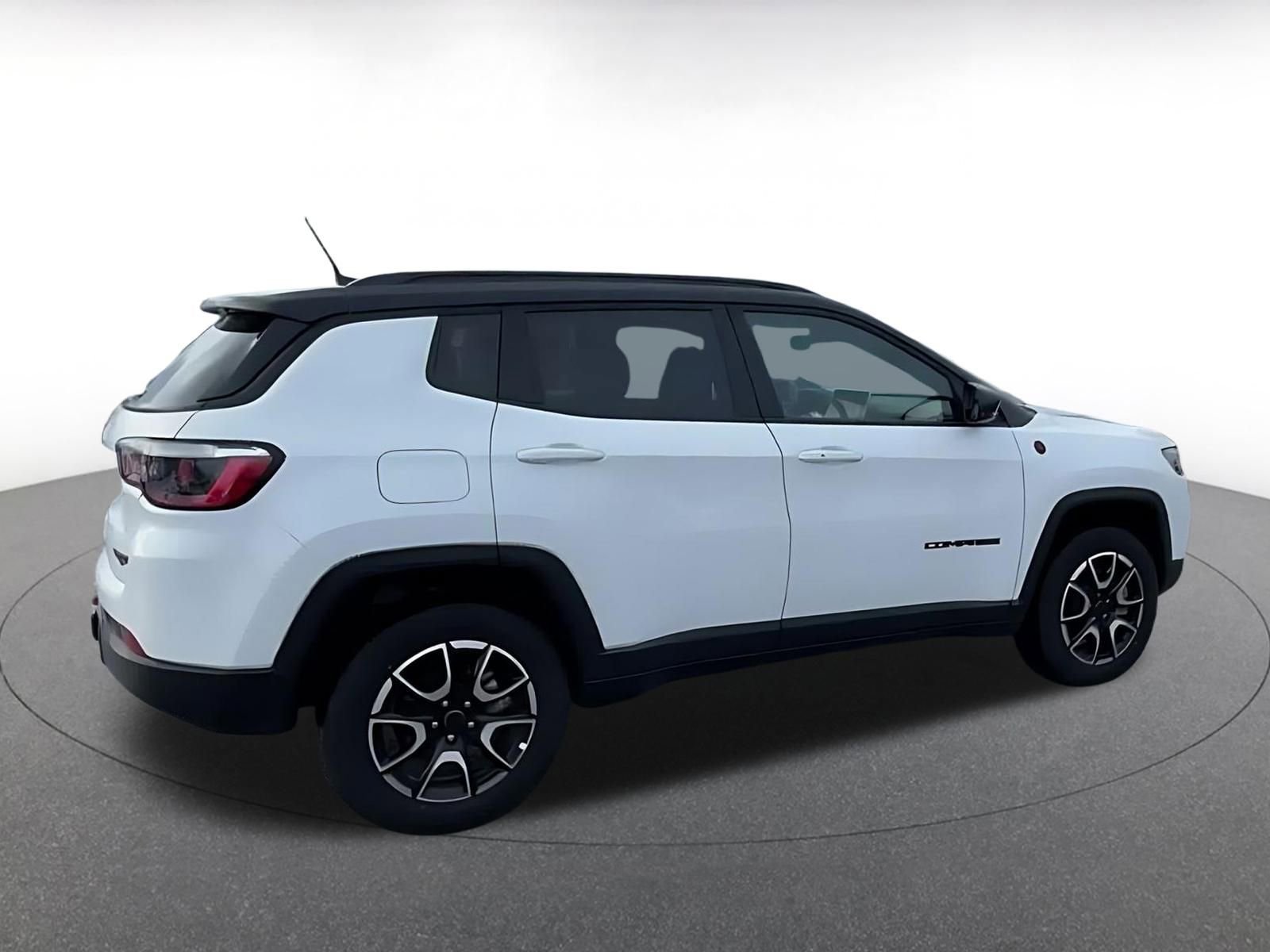 Thumbnail: 2025 Jeep Compass - 15