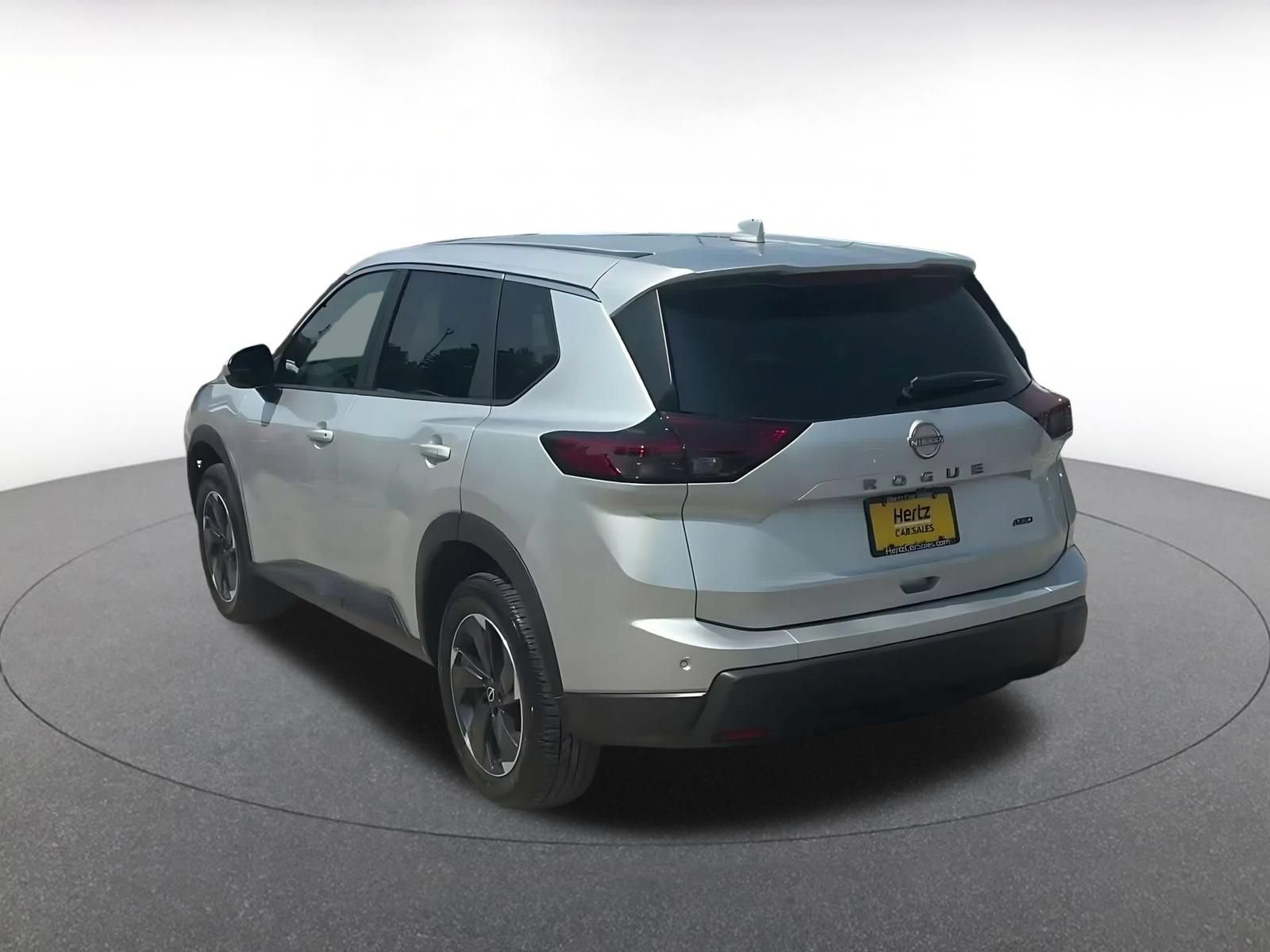 Thumbnail: 2025 Nissan Rogue - 11