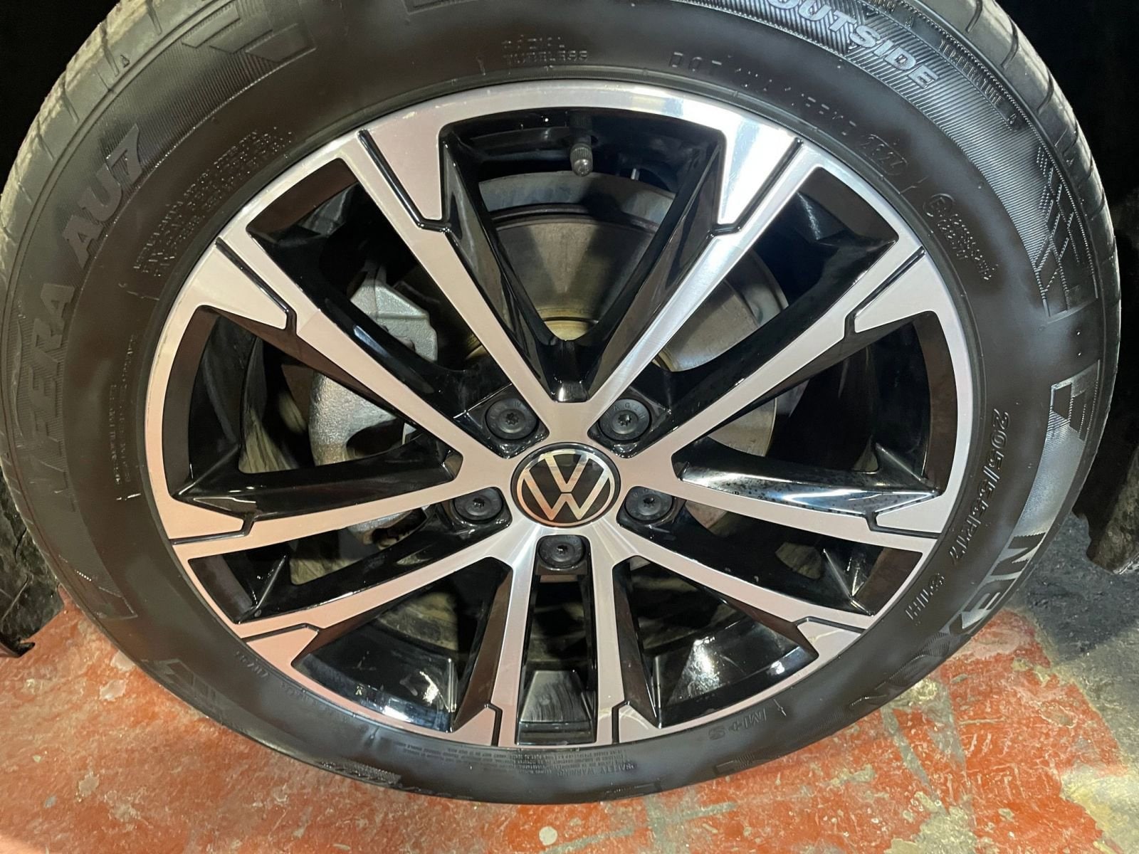 Thumbnail: 2025 Volkswagen Jetta - 24