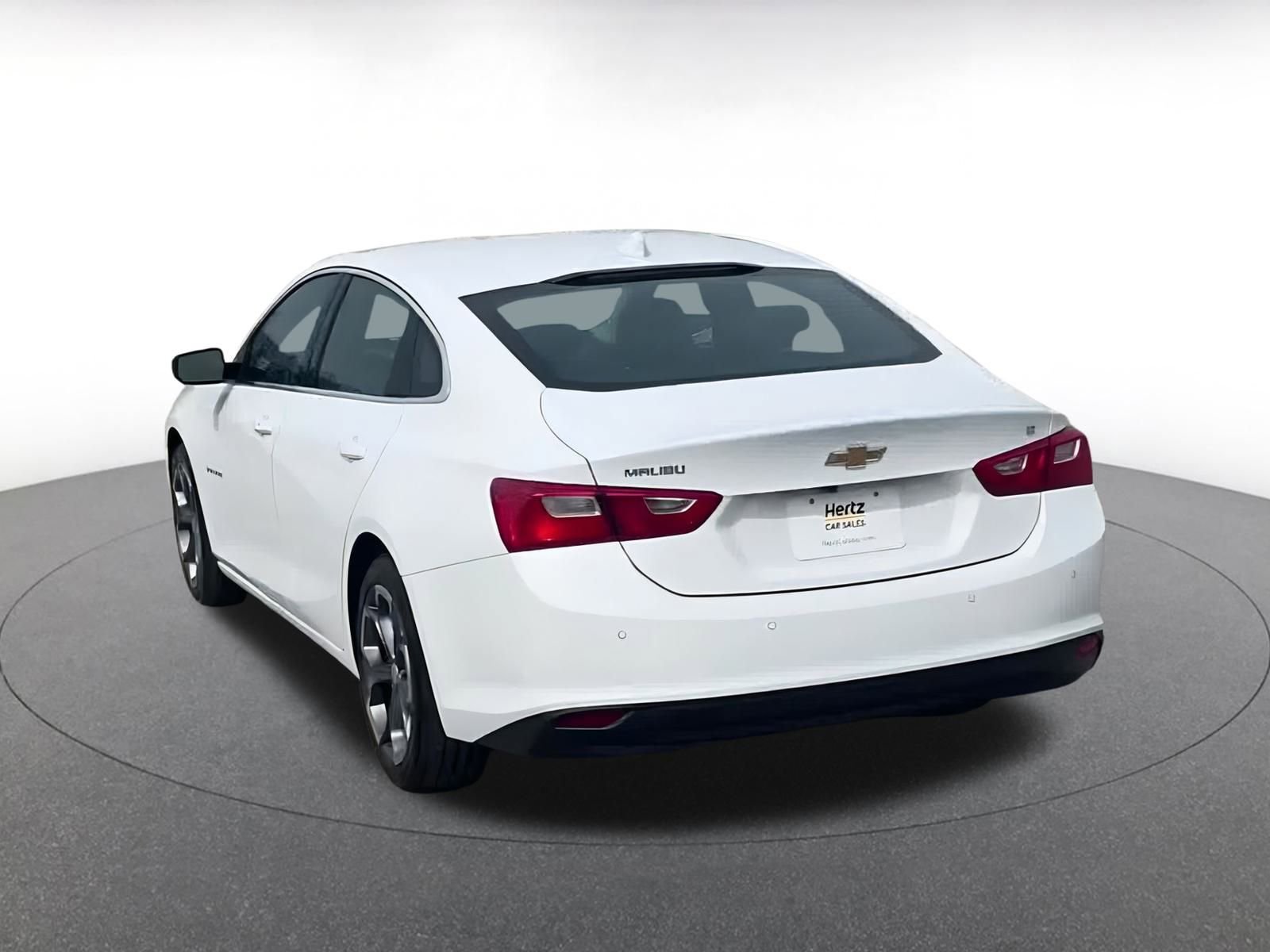 Thumbnail: 2024 Chevrolet Malibu - 4
