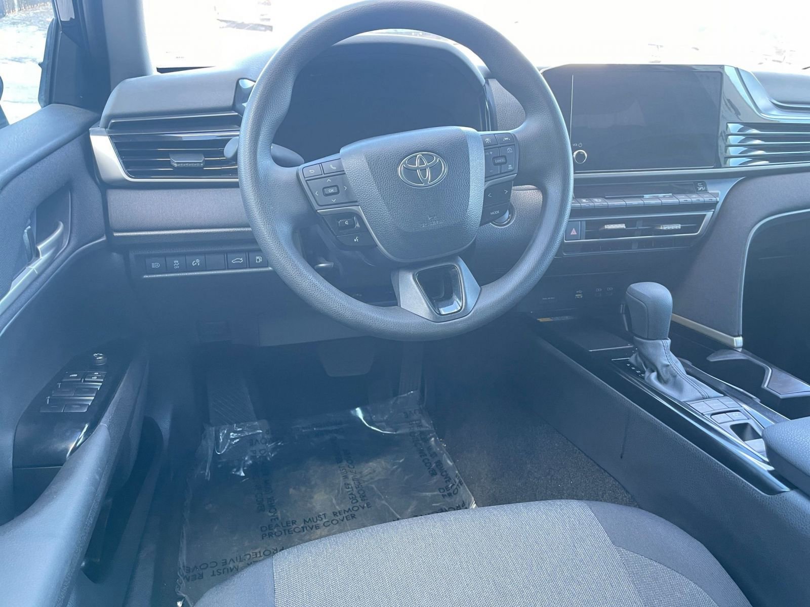 Thumbnail: 2025 Toyota Camry - 33