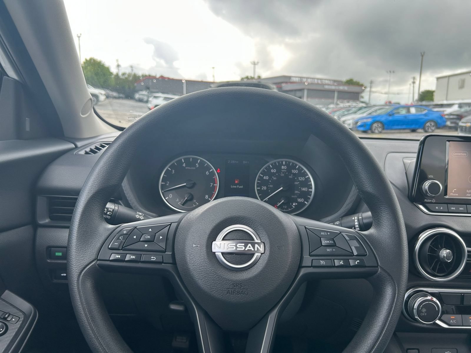 Thumbnail: 2025 Nissan Sentra - 29