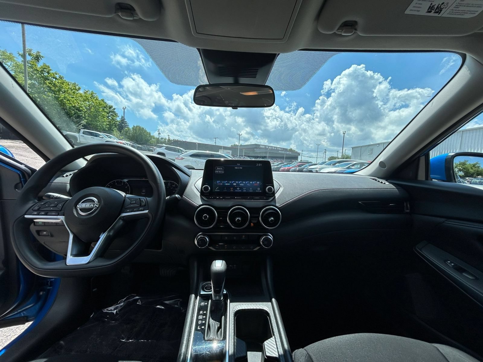 Thumbnail: 2025 Nissan Sentra - 28