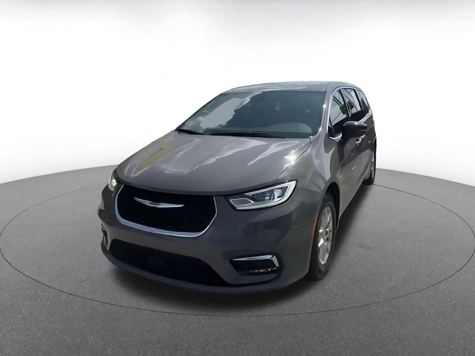 Thumbnail: 2025 Chrysler Pacifica - 7