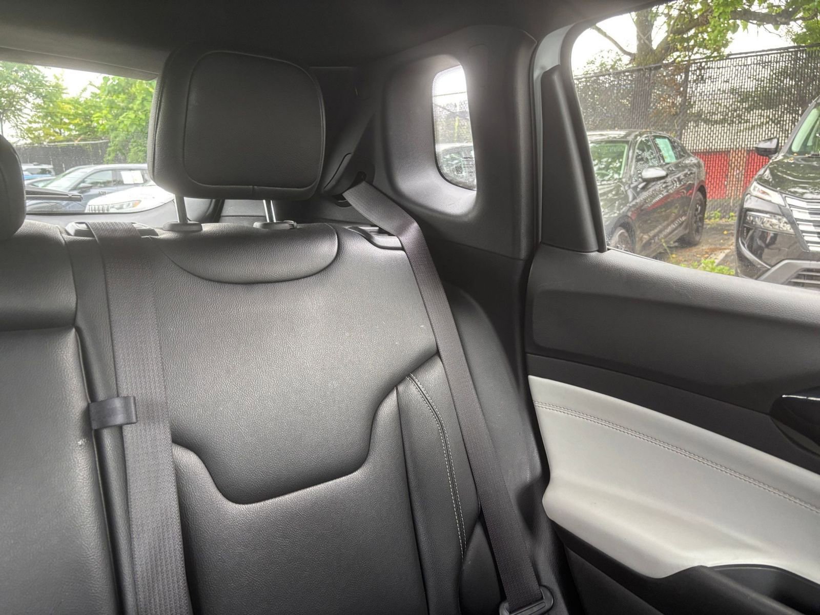 Thumbnail: 2025 Jeep Compass - 32