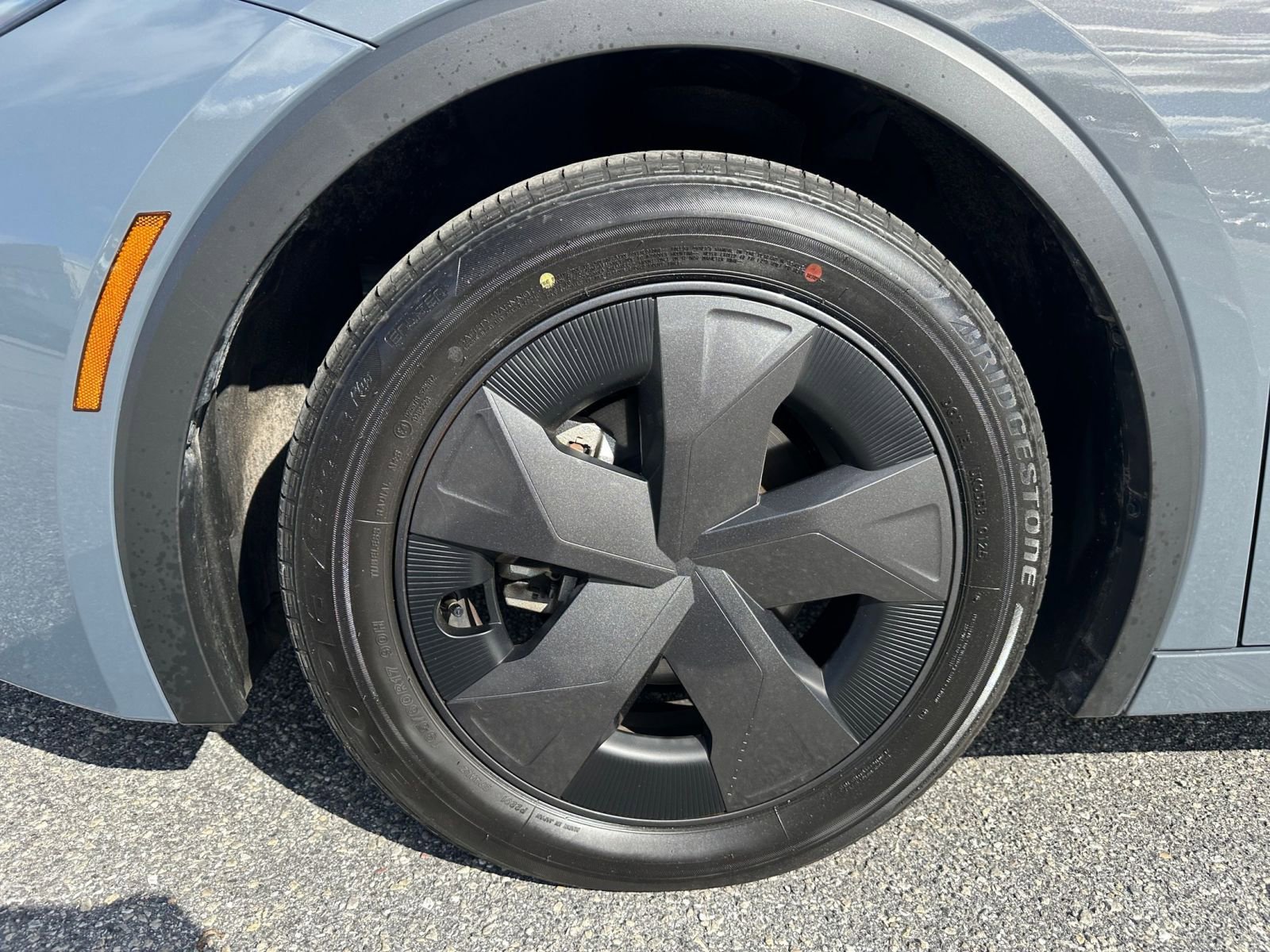 Thumbnail: 2025 Toyota Prius - 28