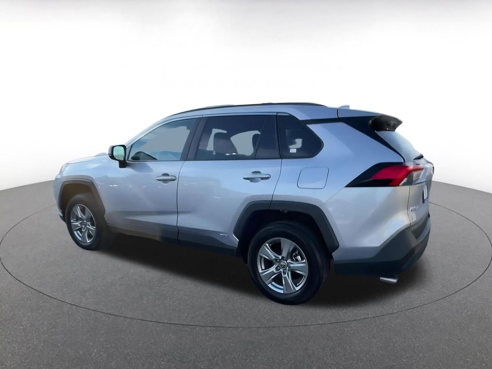Thumbnail: 2025 Toyota RAV4 - 9