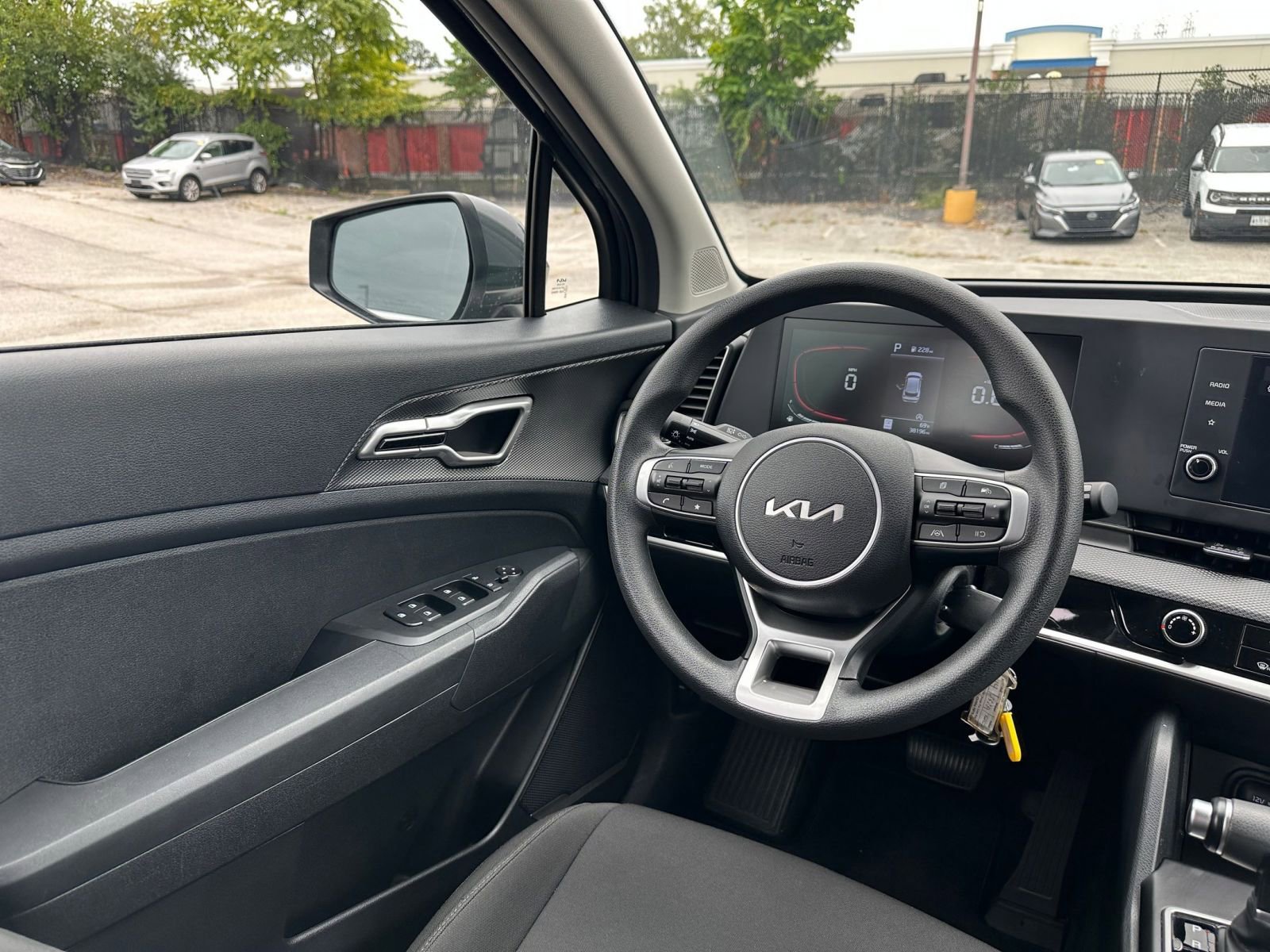 Thumbnail: 2024 Kia Sportage - 33