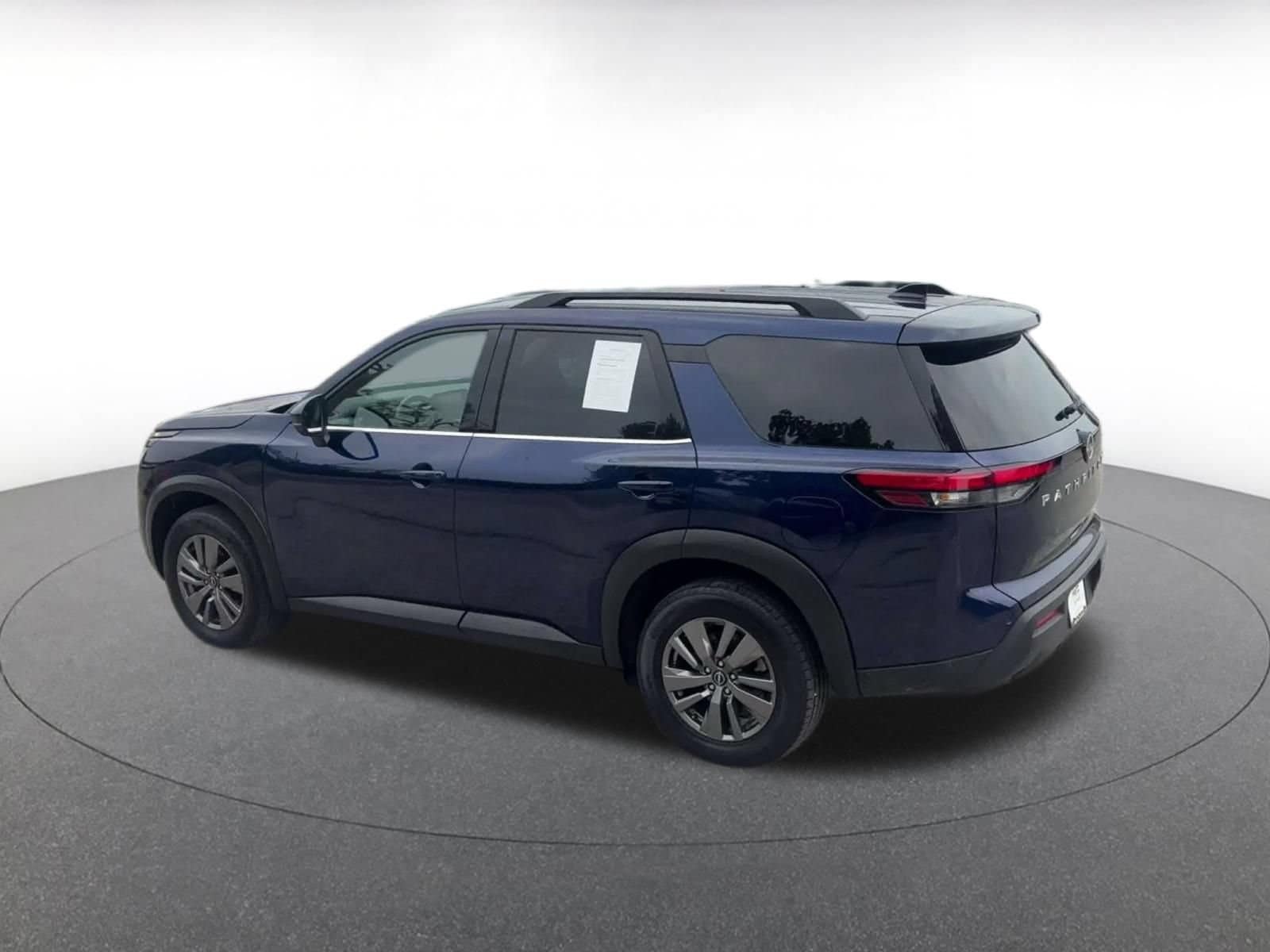 Thumbnail: 2025 Nissan Pathfinder - 8