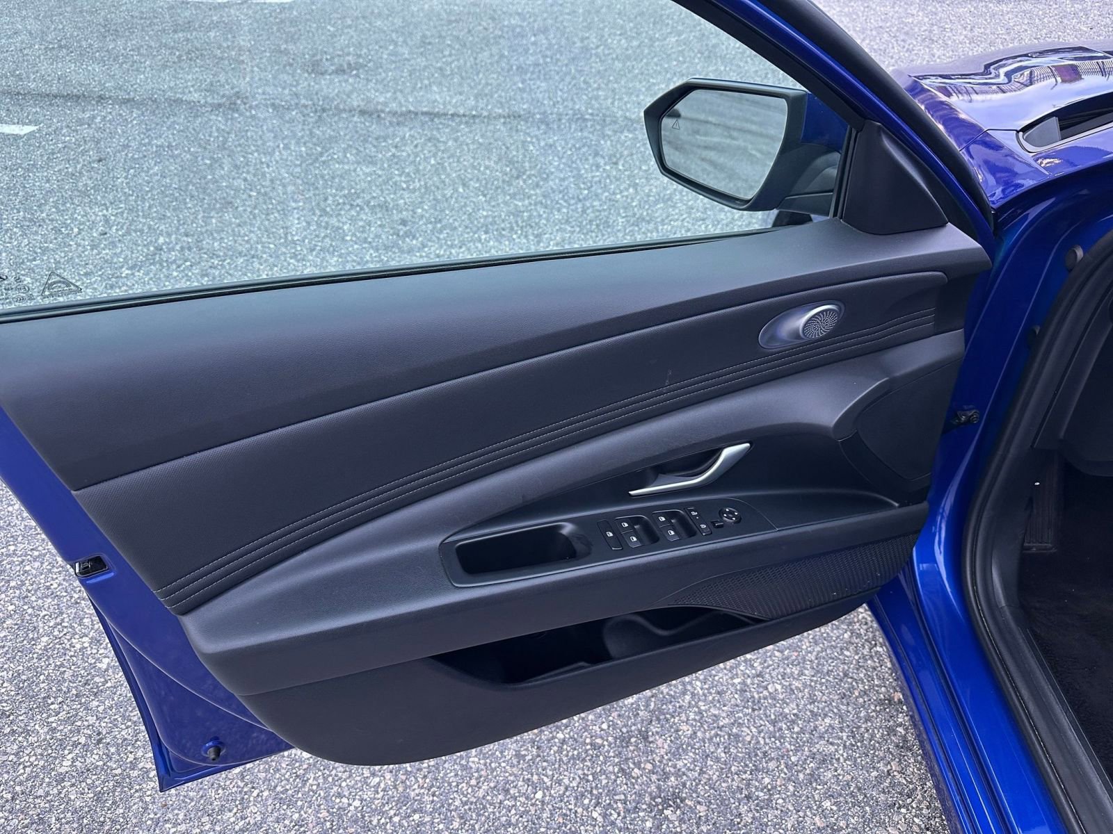 Thumbnail: 2025 Hyundai Elantra - 20